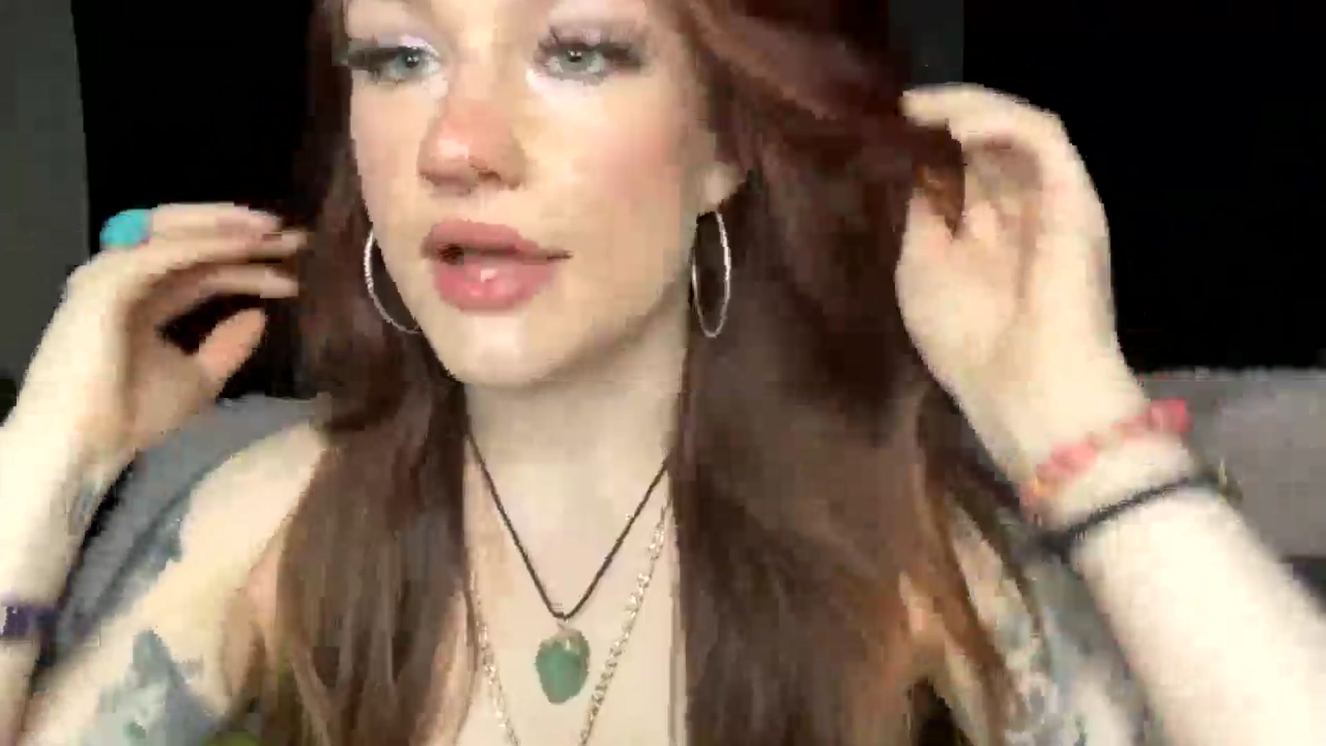 Gallery image thumbnail from RainStormin's myfreecams stream on, 03/12/2025, 03:54 image 3 of 20