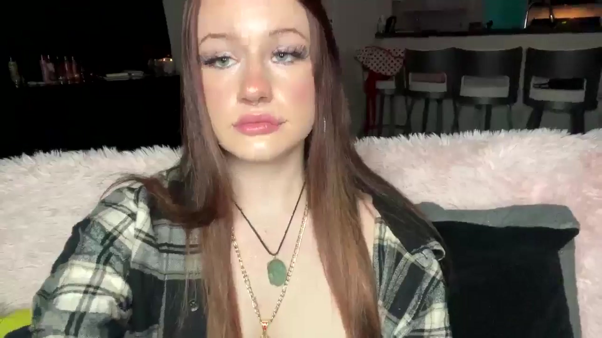 Gallery image thumbnail from RainStormin's myfreecams stream on, 03/12/2025, 04:56 image 18 of 20