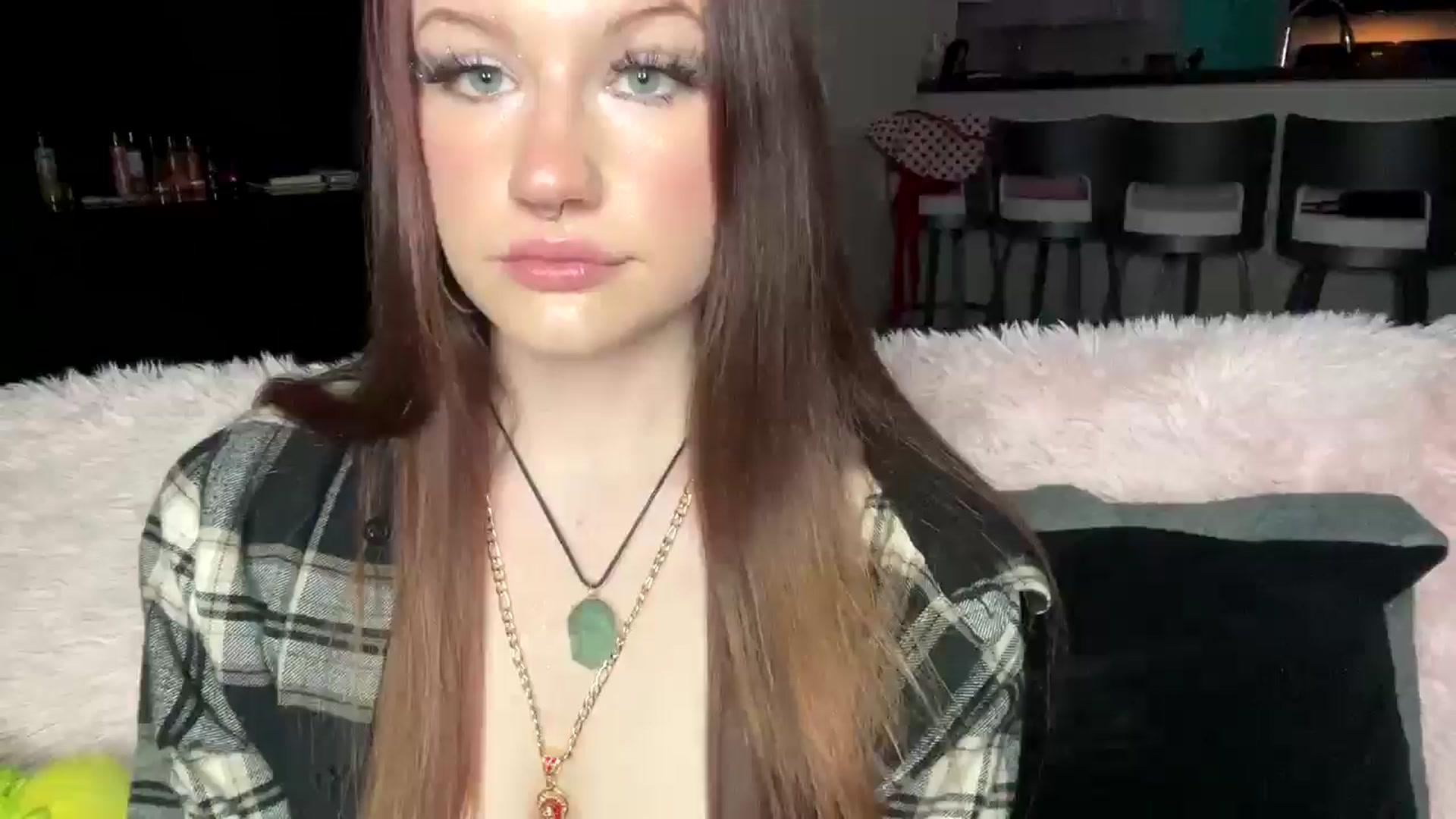 Gallery image thumbnail from RainStormin's myfreecams stream on, 03/12/2025, 04:56 image 11 of 20