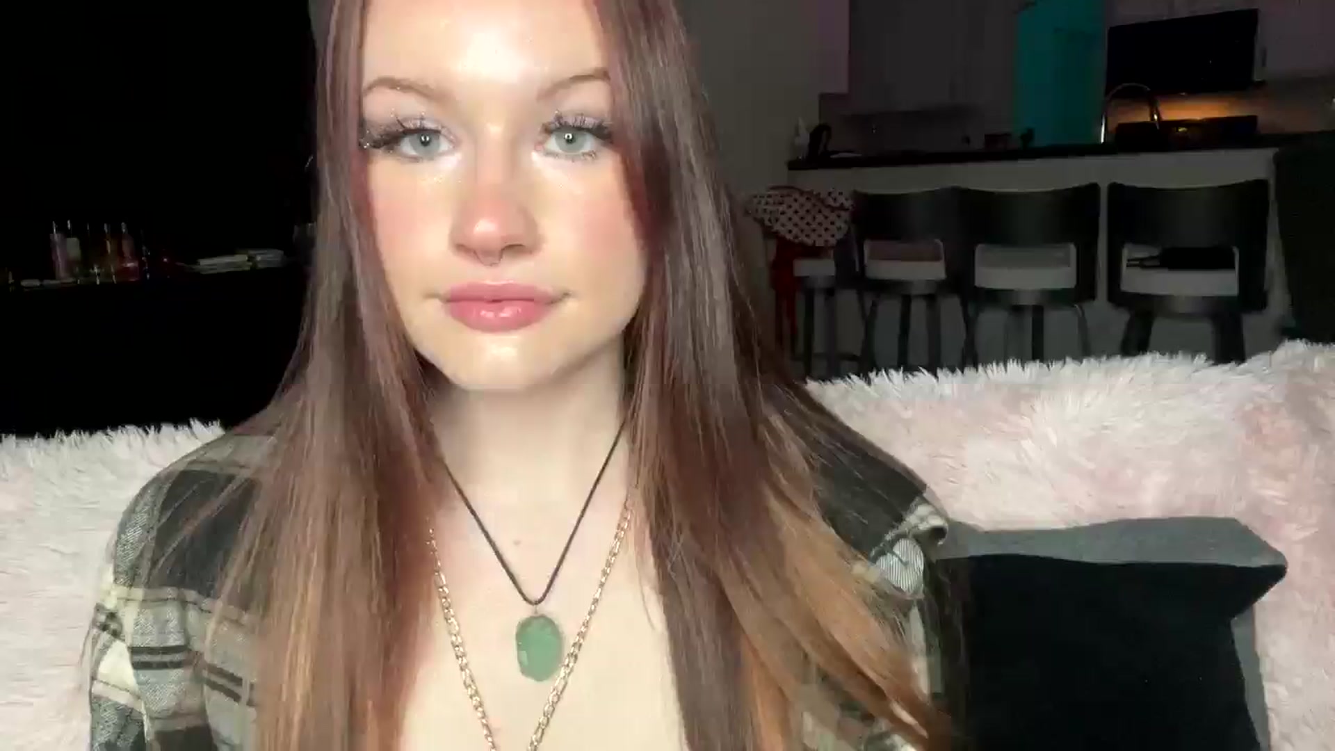 Gallery image thumbnail from RainStormin's myfreecams stream on, 03/12/2025, 04:56 image 4 of 20