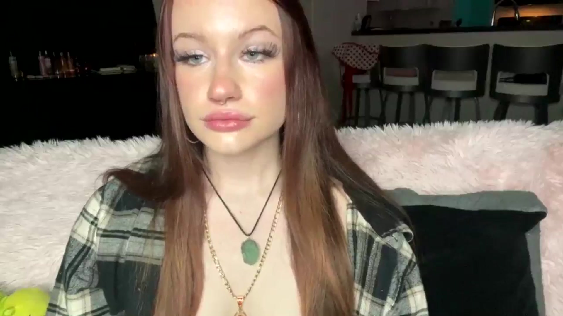 Gallery image thumbnail from RainStormin's myfreecams stream on, 03/12/2025, 04:56 image 14 of 20