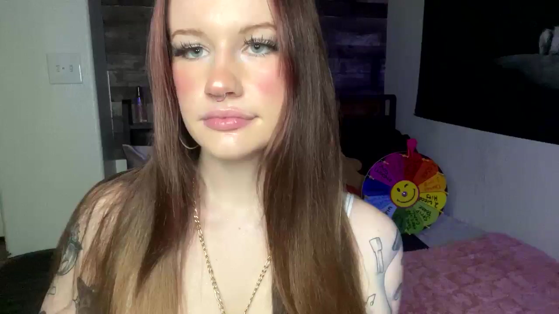 Gallery image thumbnail from RainStormin's myfreecams stream on, 03/13/2025, 07:21 image 12 of 20