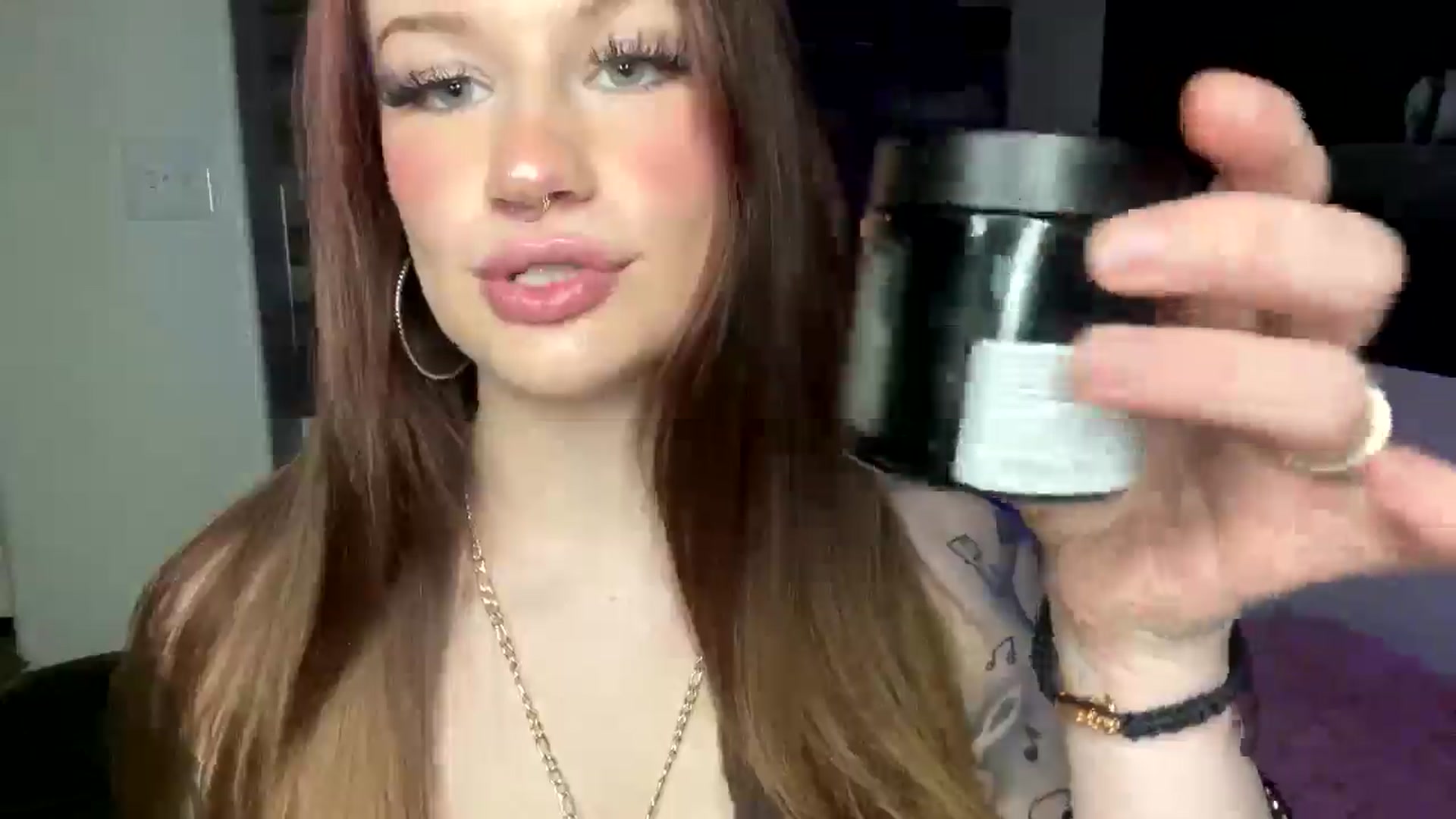 Gallery image thumbnail from RainStormin's myfreecams stream on, 03/13/2025, 07:21 image 11 of 20