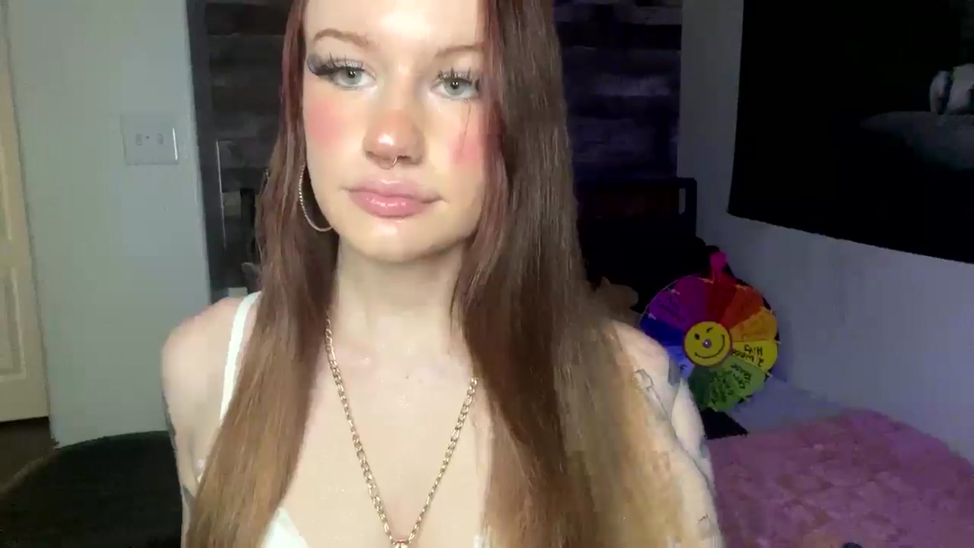 Gallery image thumbnail from RainStormin's myfreecams stream on, 03/13/2025, 07:21 image 3 of 20