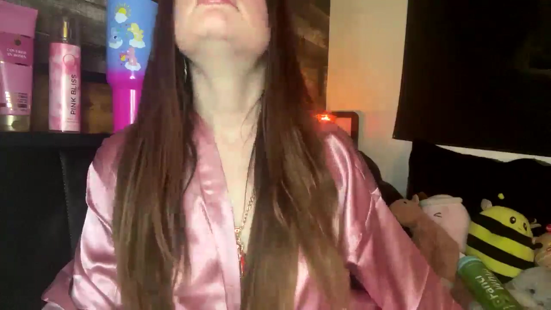 Gallery image thumbnail from RainStormin's myfreecams stream on, 03/15/2025, 14:59 image 11 of 20
