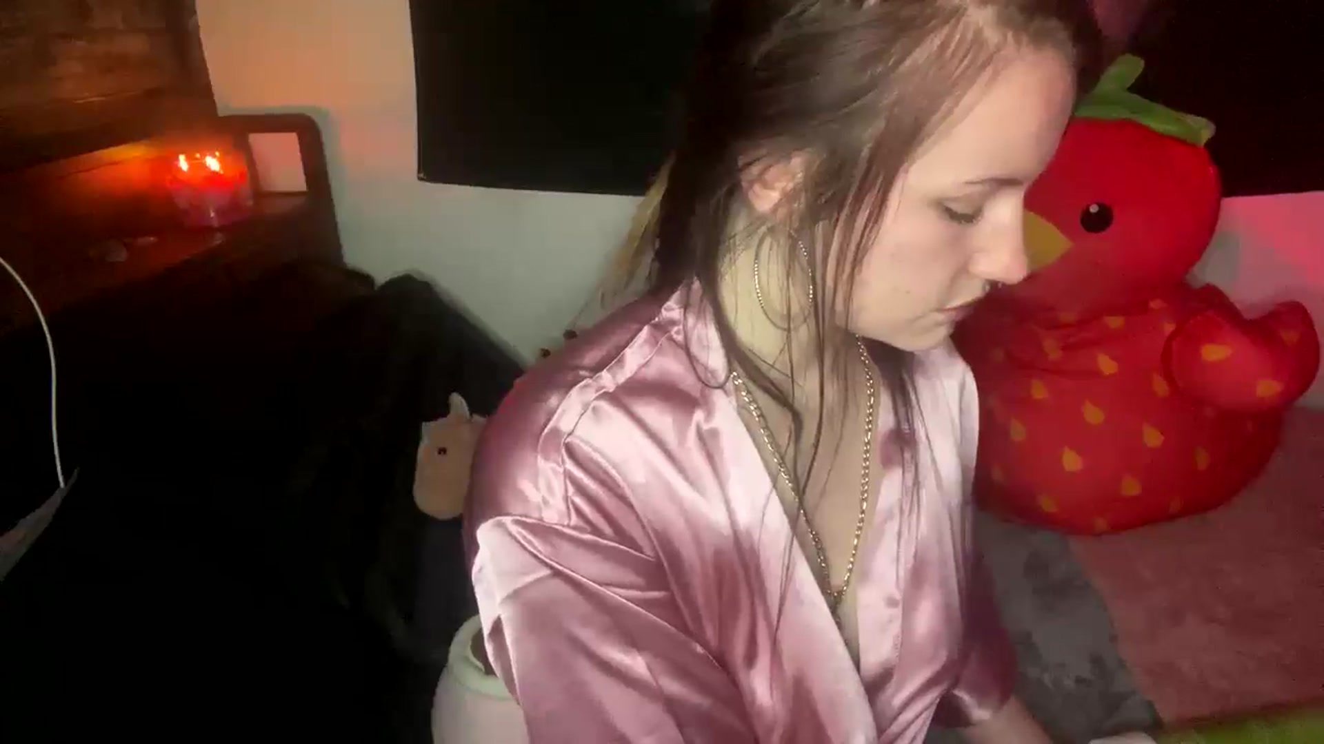Gallery image thumbnail from RainStormin's myfreecams stream on, 03/15/2025, 14:59 image 4 of 20