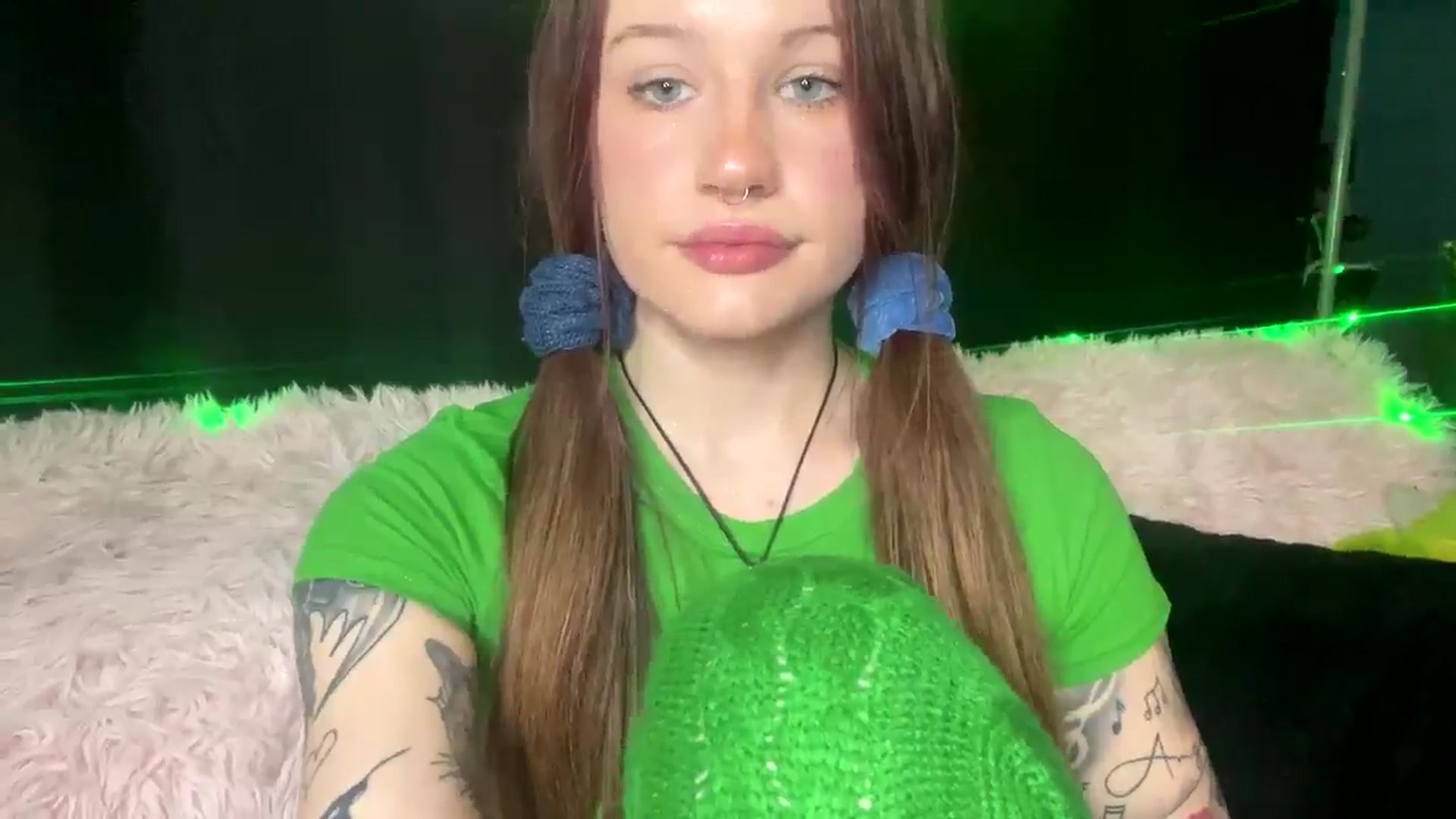 Gallery image thumbnail from RainStormin's myfreecams stream on, 03/16/2025, 07:23 image 6 of 20