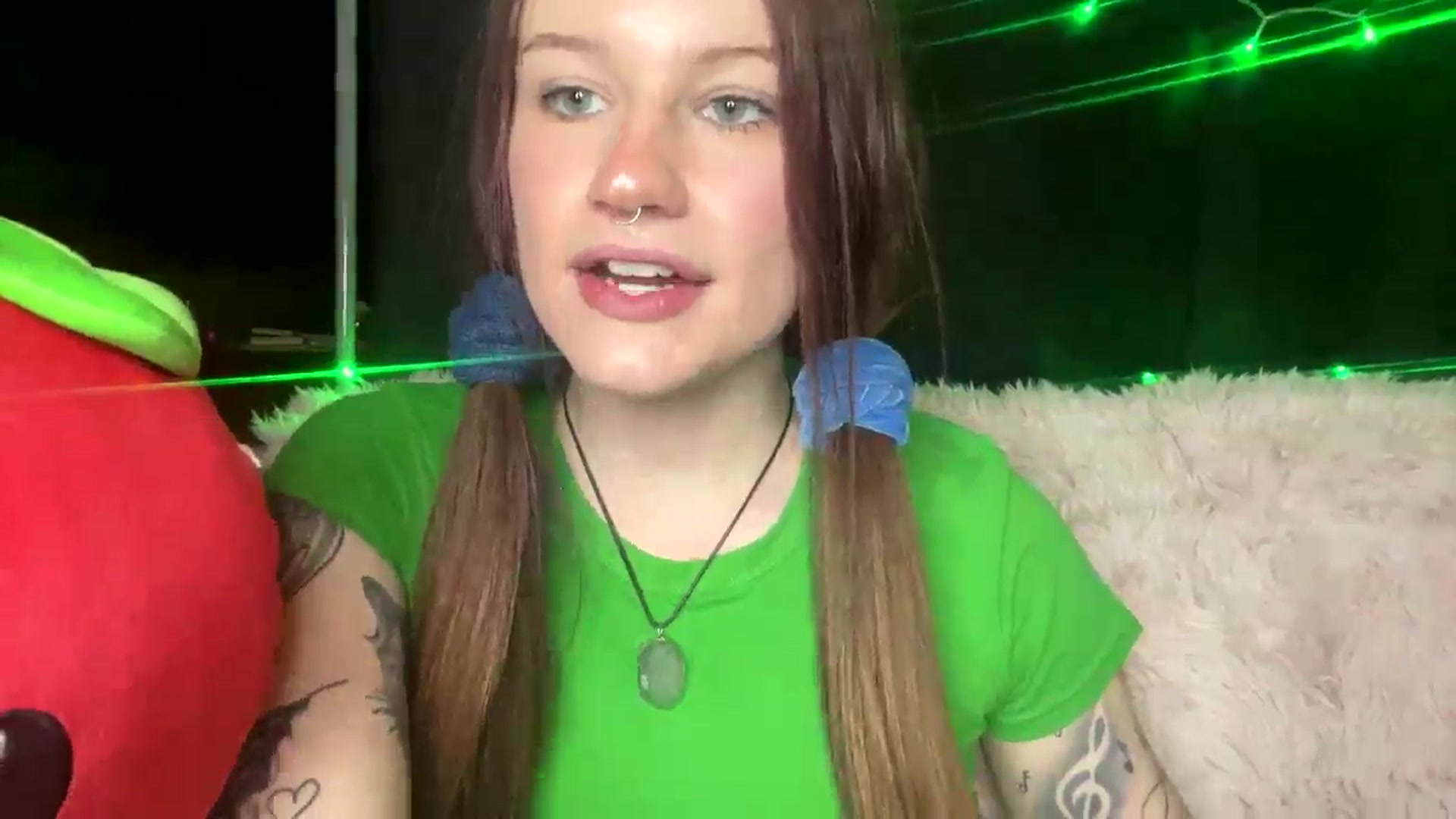 Gallery image thumbnail from RainStormin's myfreecams stream on, 03/16/2025, 09:44 image 17 of 20