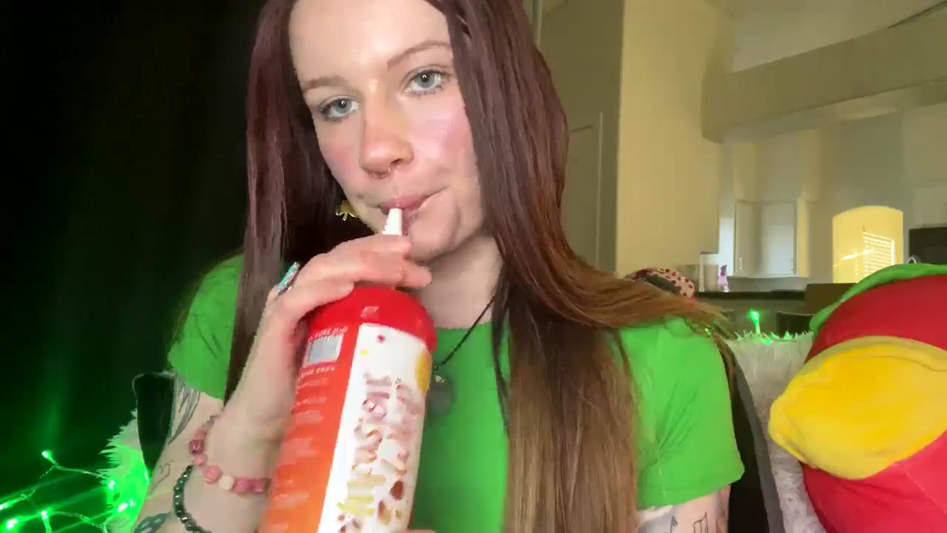 Gallery image thumbnail from RainStormin's myfreecams stream on, 03/16/2025, 14:48 image 17 of 20