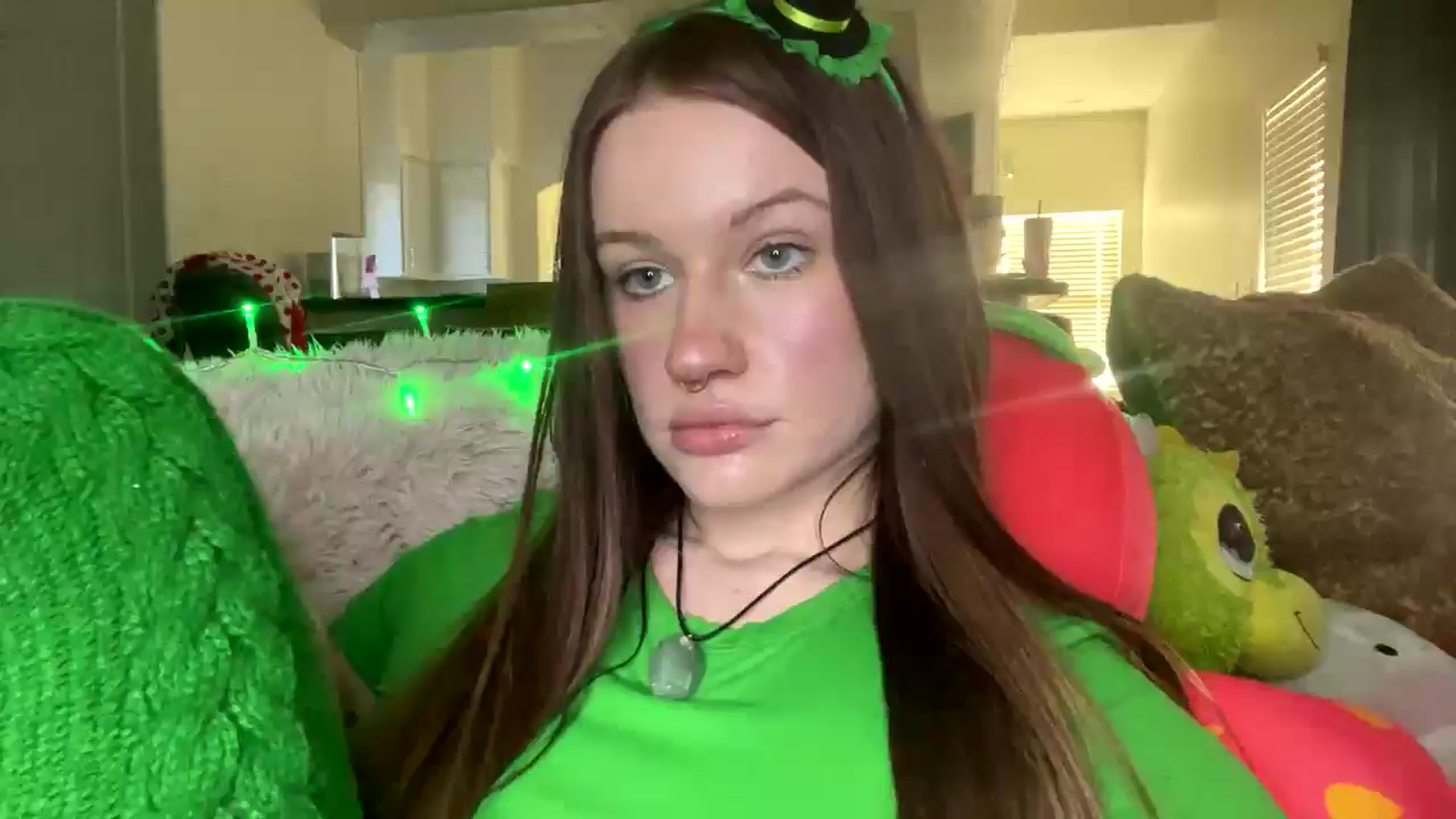 Gallery image thumbnail from RainStormin's myfreecams stream on, 03/16/2025, 15:09 image 1 of 20