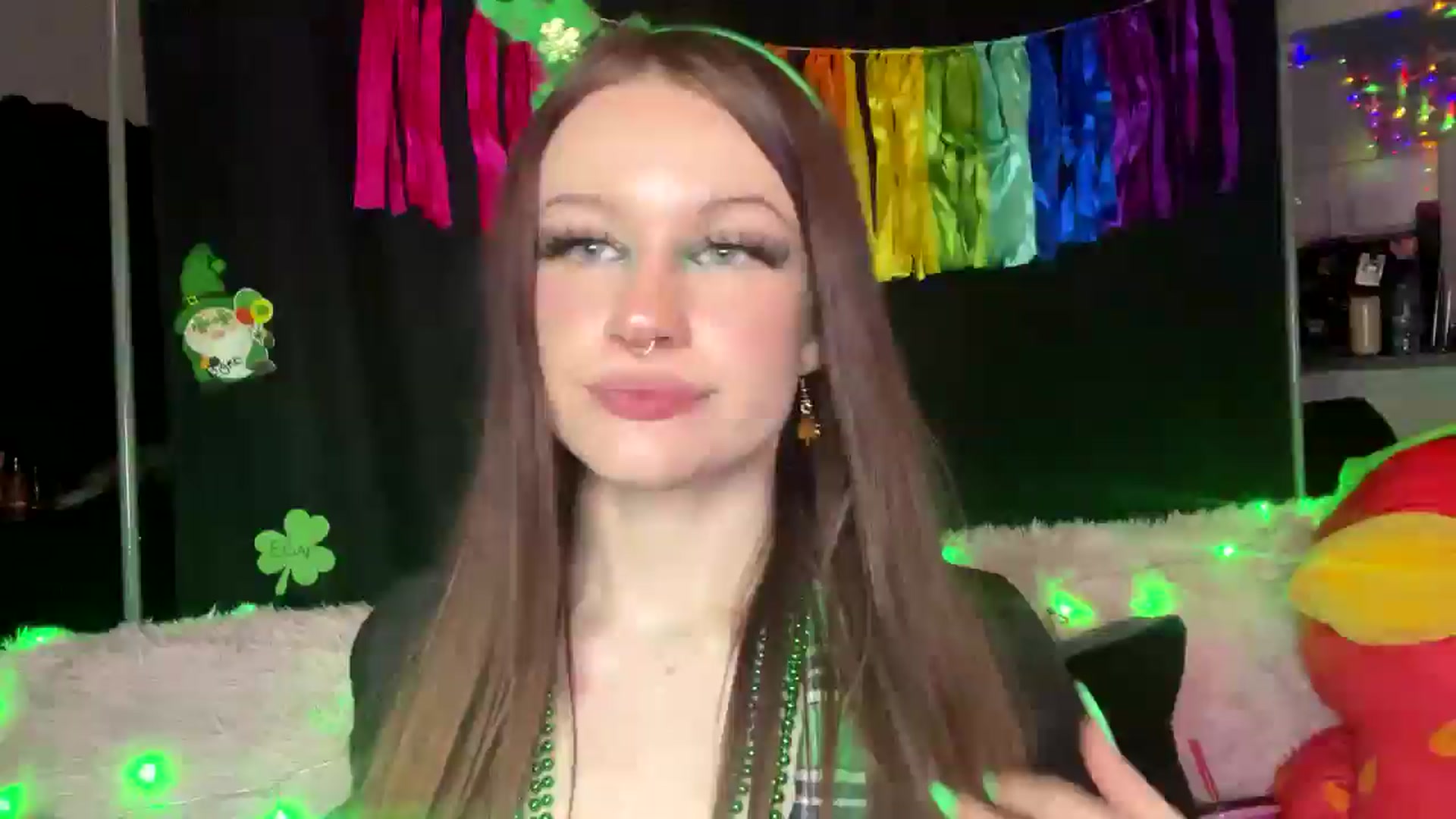 Gallery image thumbnail from RainStormin's myfreecams stream on, 03/18/2025, 05:54 image 18 of 20