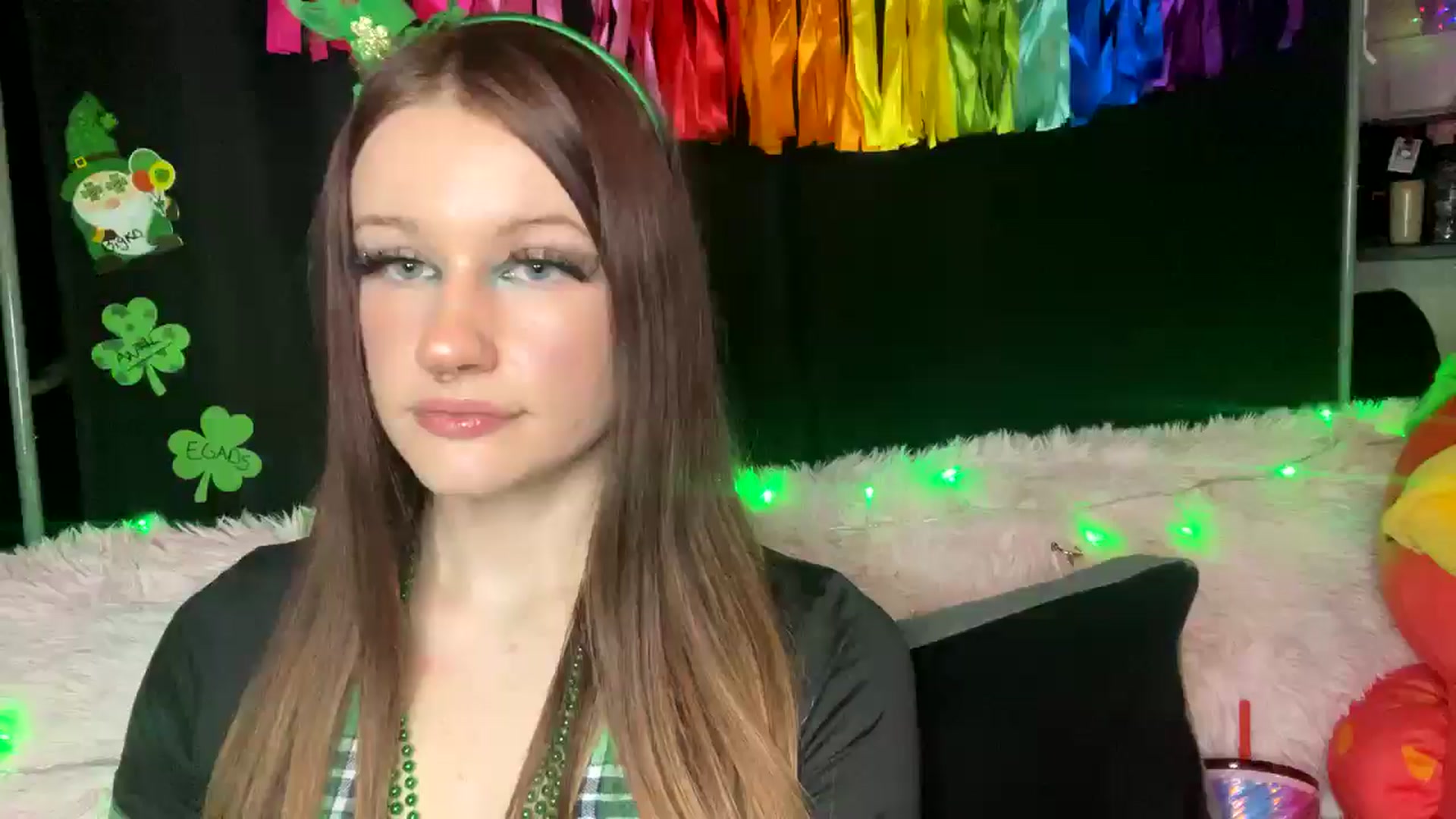 Gallery image thumbnail from RainStormin's myfreecams stream on, 03/18/2025, 06:53 image 4 of 20