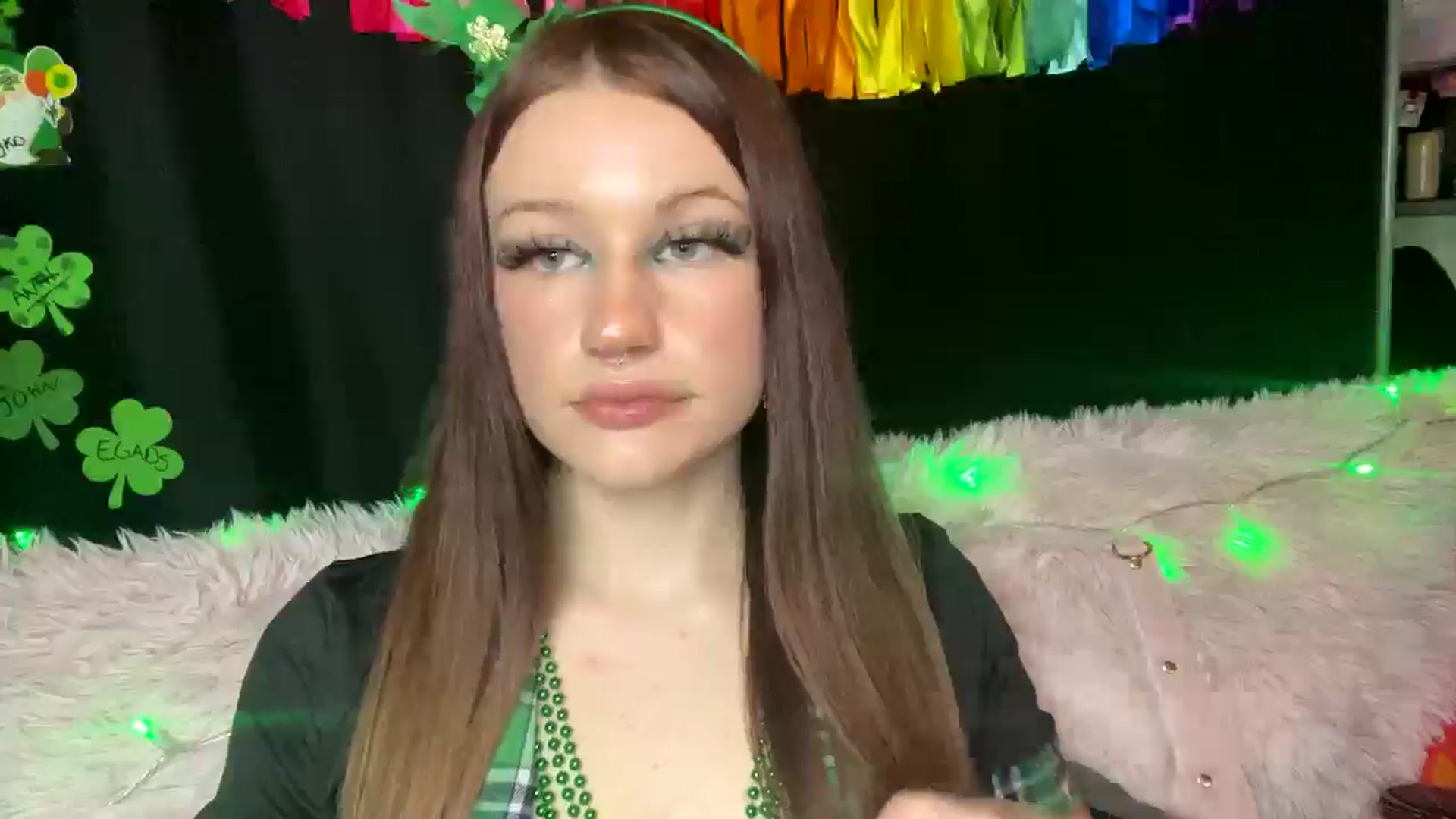 Gallery image thumbnail from RainStormin's myfreecams stream on, 03/18/2025, 06:53 image 18 of 20