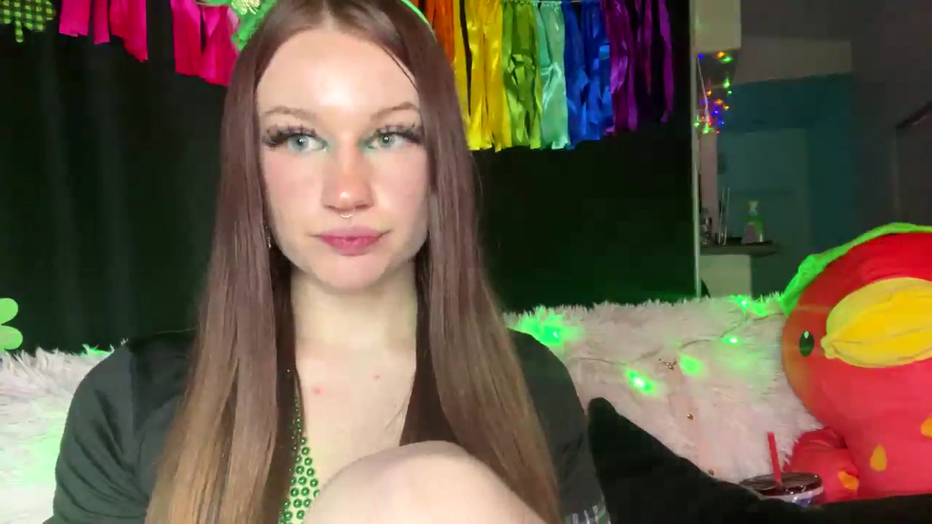 Gallery image thumbnail from RainStormin's myfreecams stream on, 03/18/2025, 09:41 image 11 of 20