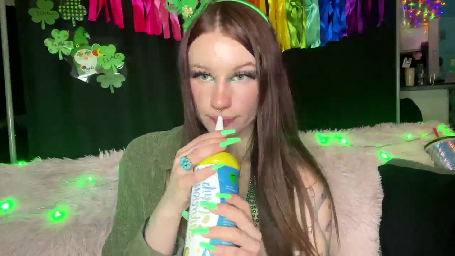 Gallery image thumbnail from RainStormin's myfreecams stream on, 03/18/2025, 11:29 image 15 of 20