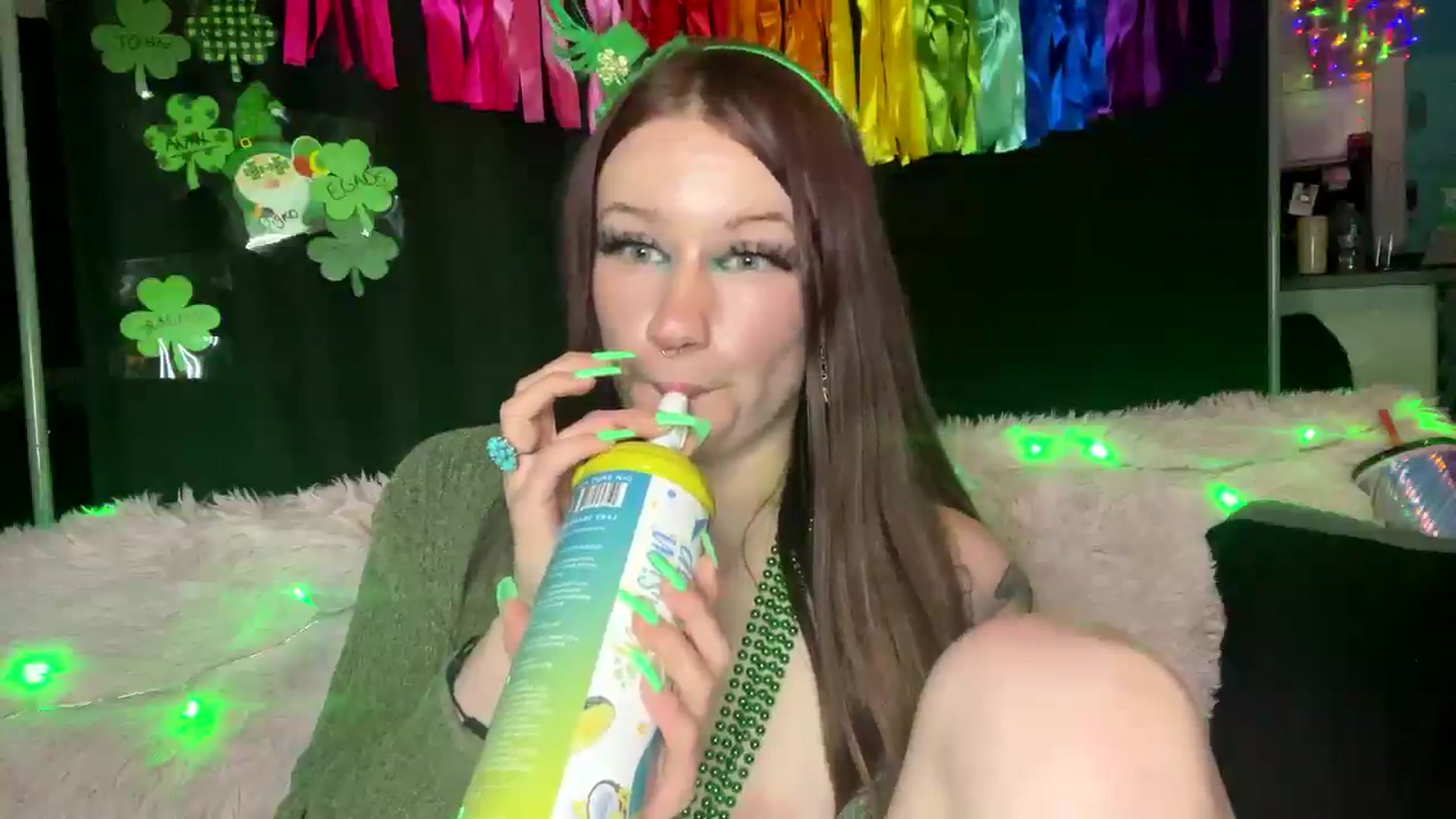 Gallery image thumbnail from RainStormin's myfreecams stream on, 03/18/2025, 11:29 image 18 of 20
