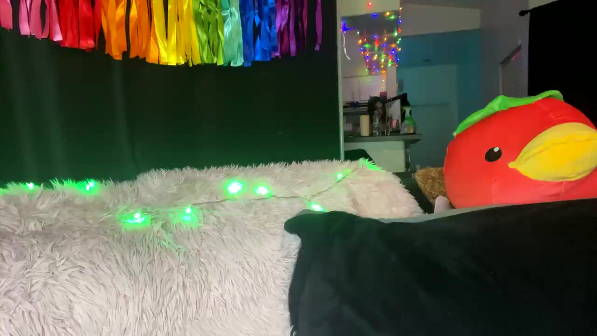 Gallery image thumbnail from RainStormin's myfreecams stream on, 03/18/2025, 14:23 image 6 of 20