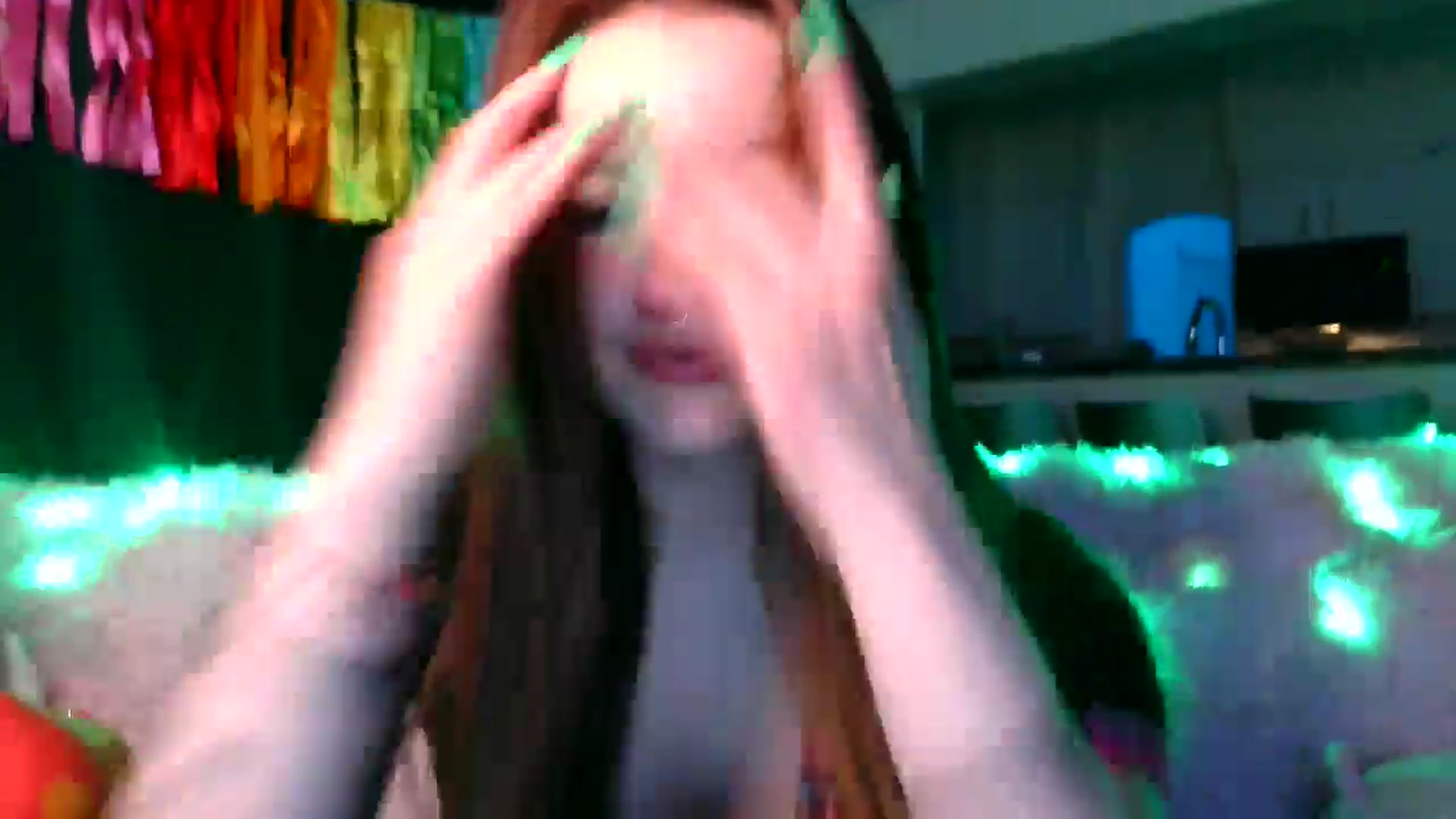 Gallery image thumbnail from RainStormin's myfreecams stream on, 03/23/2025, 08:15 image 11 of 20