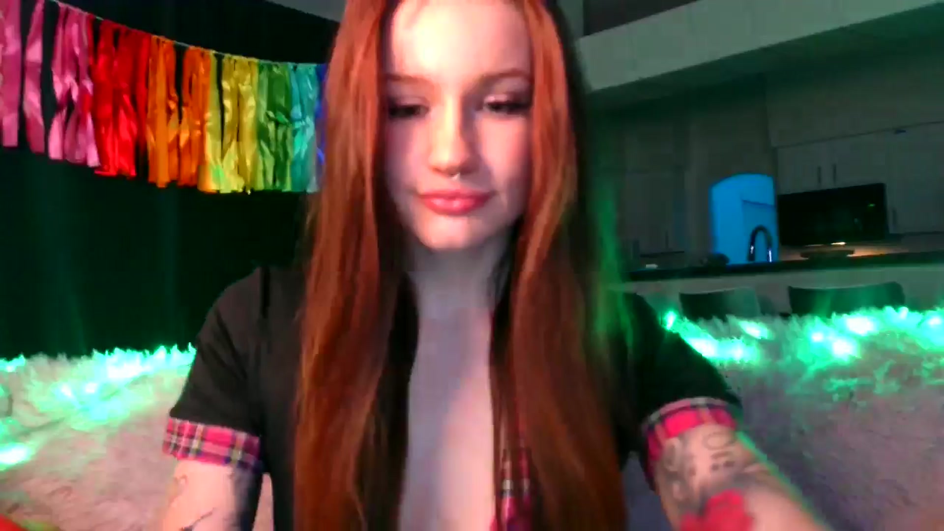 Gallery image thumbnail from RainStormin's myfreecams stream on, 03/23/2025, 08:41 image 16 of 20