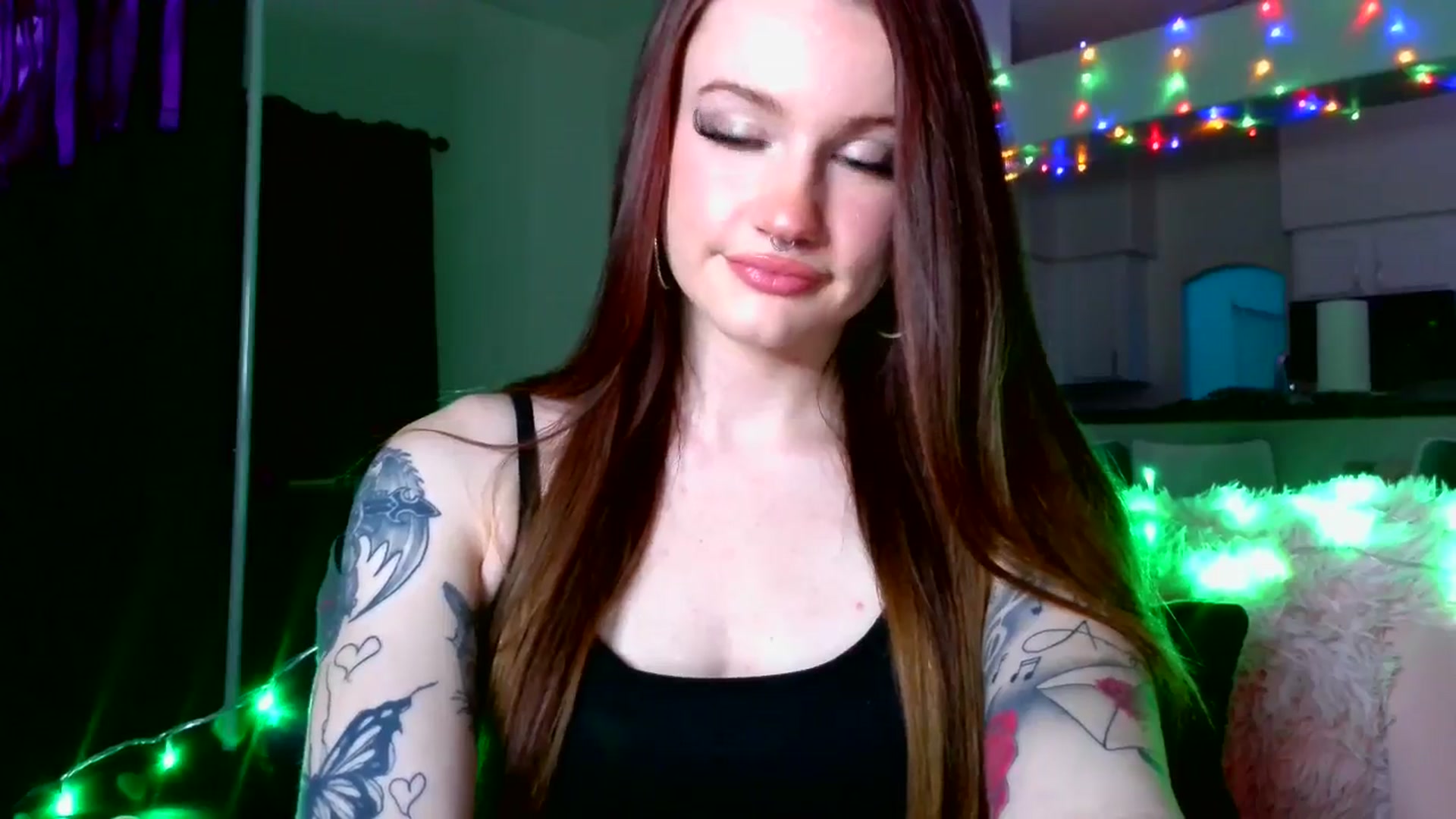 Gallery image thumbnail from RainStormin's myfreecams stream on, 03/26/2025, 06:01 image 2 of 20