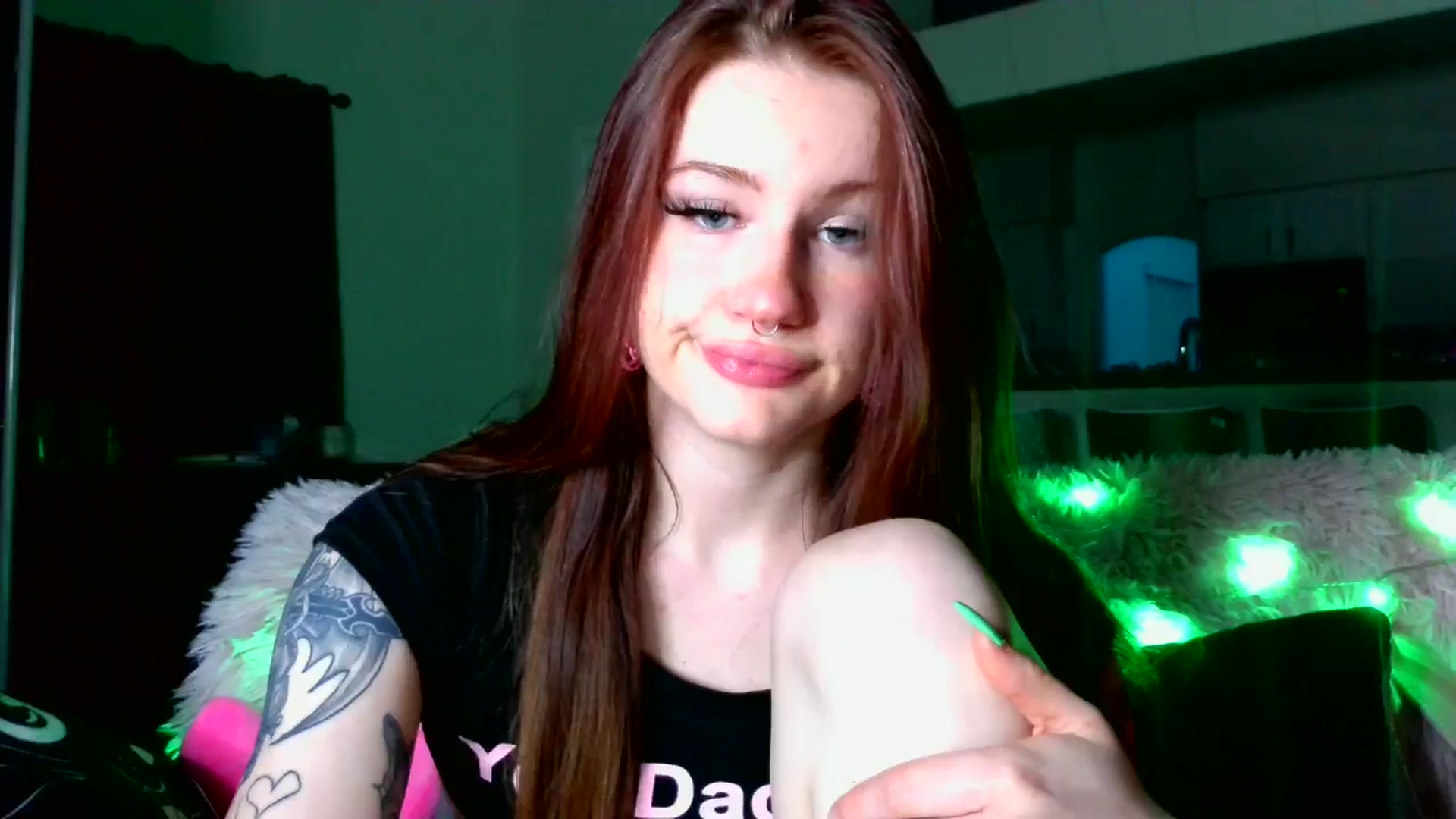 Gallery image thumbnail from RainStormin's myfreecams stream on, 03/28/2025, 07:17 image 18 of 20