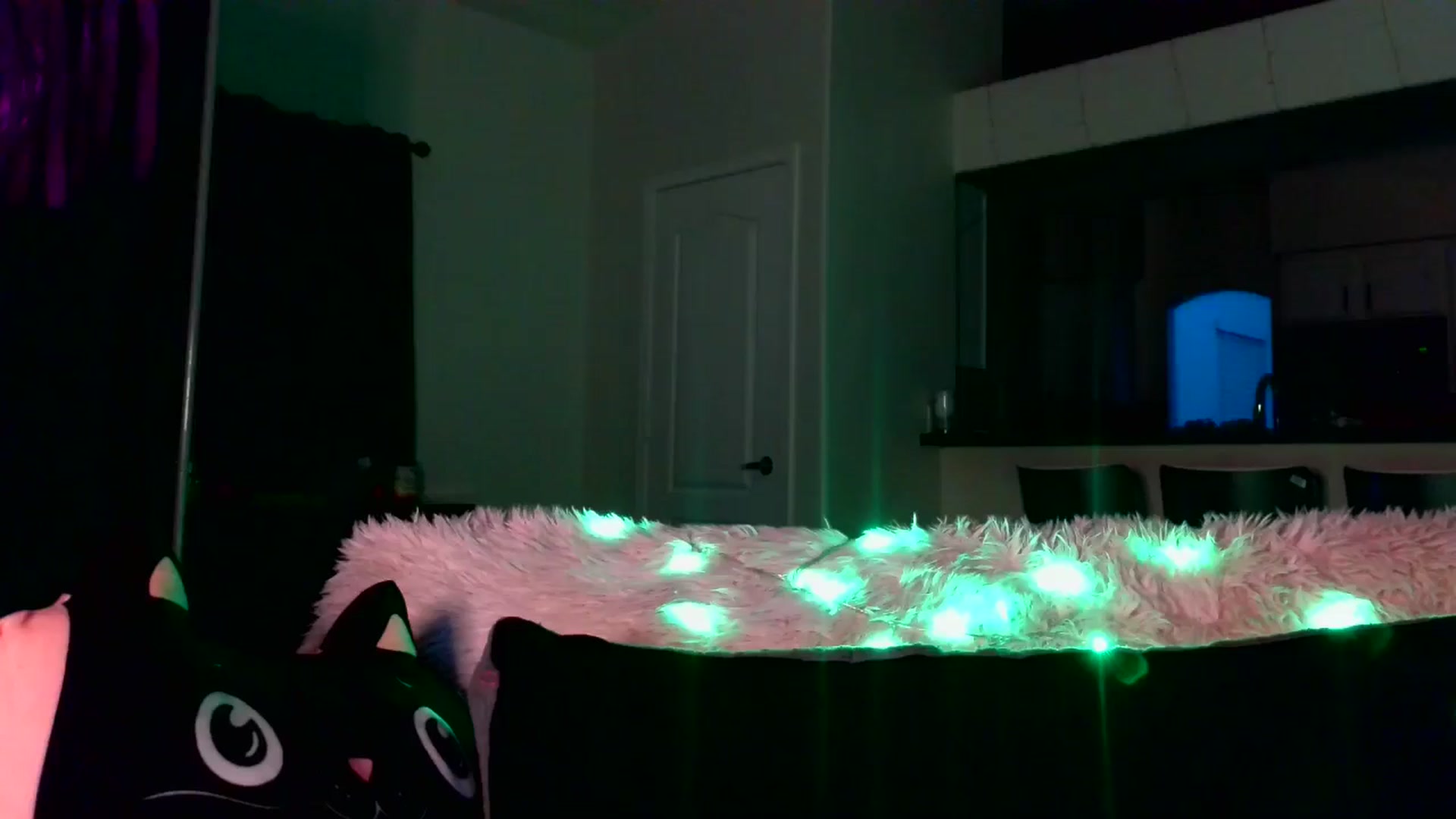 Gallery image thumbnail from RainStormin's myfreecams stream on, 03/28/2025, 10:17 image 16 of 20