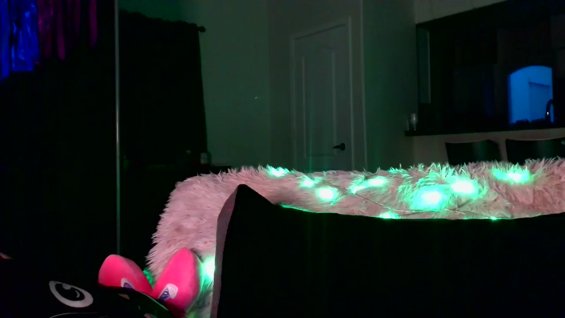 Gallery image thumbnail from RainStormin's myfreecams stream on, 03/28/2025, 10:17 image 6 of 20
