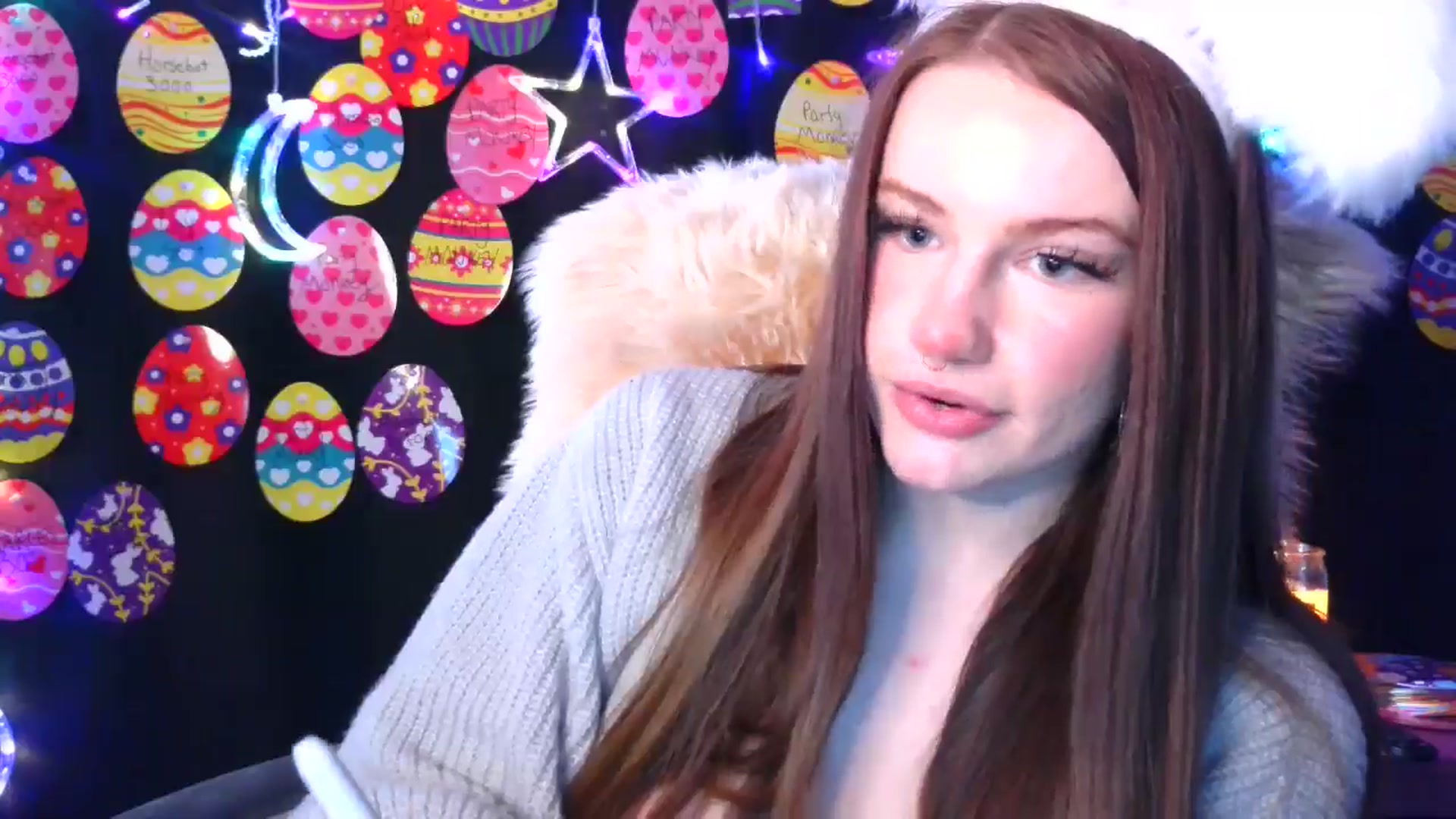 Gallery image thumbnail from RainStormin's myfreecams stream on, 04/05/2025, 14:34 image 9 of 20