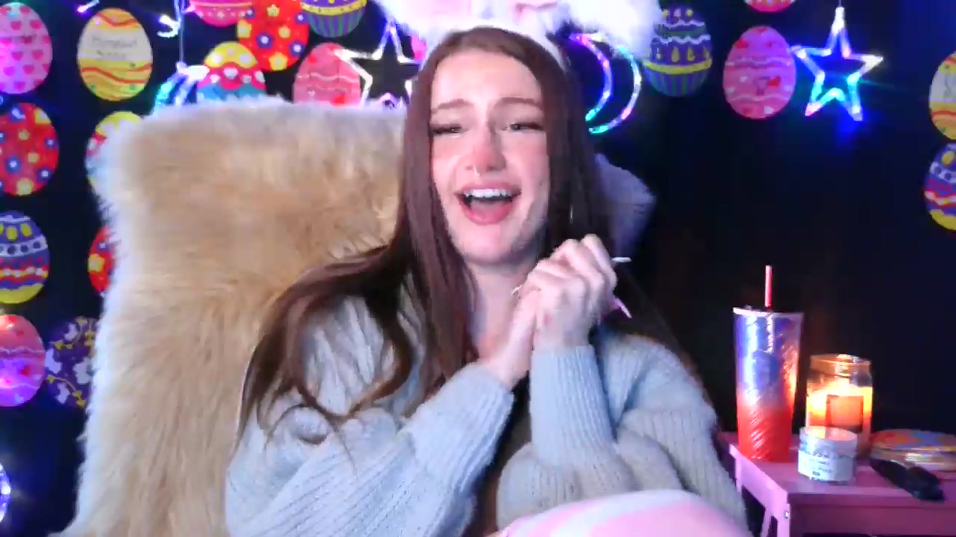Gallery image thumbnail from RainStormin's myfreecams stream on, 04/05/2025, 14:34 image 8 of 20