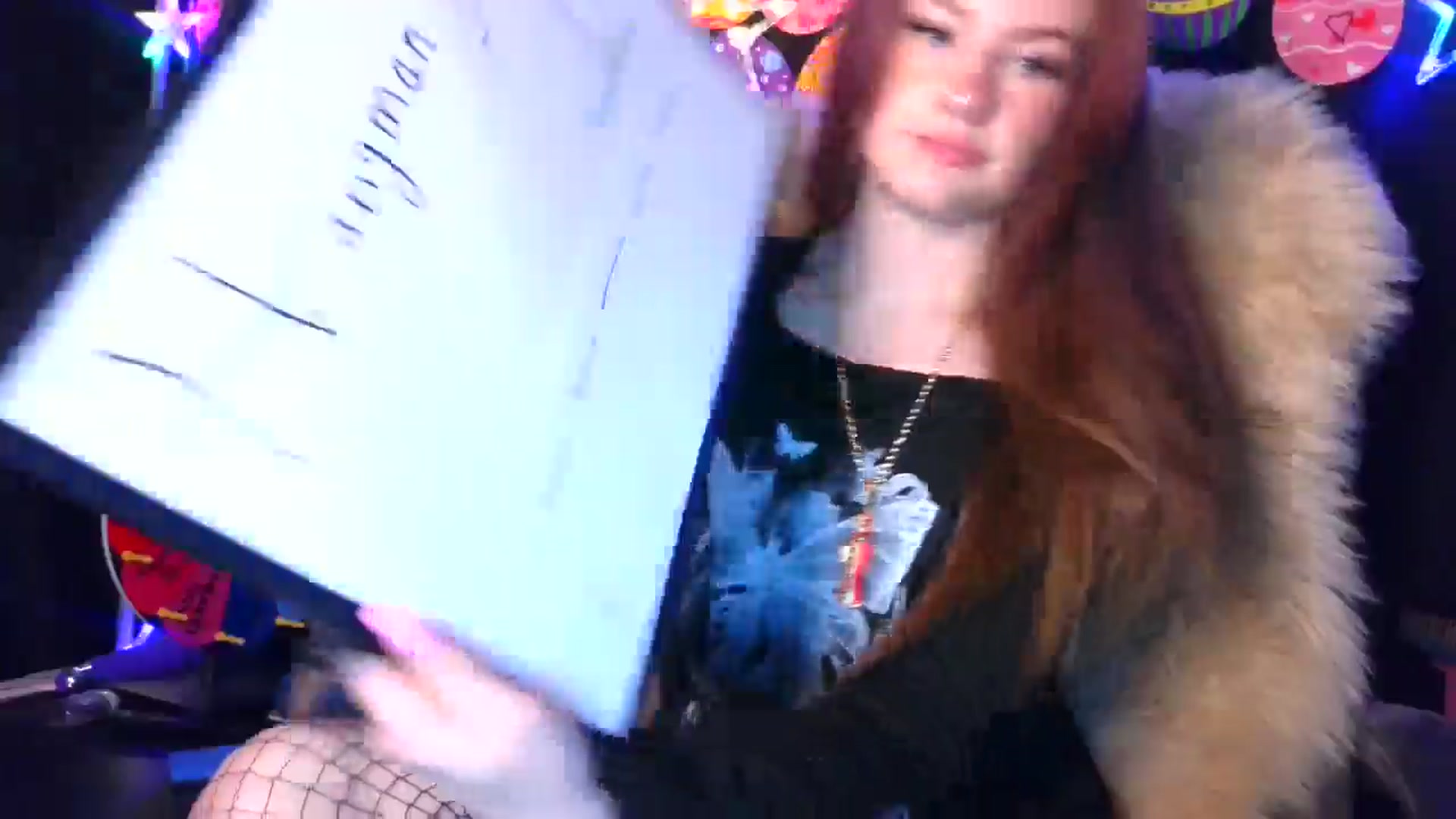 Gallery image thumbnail from RainStormin's myfreecams stream on, 04/06/2025, 07:56 image 13 of 20