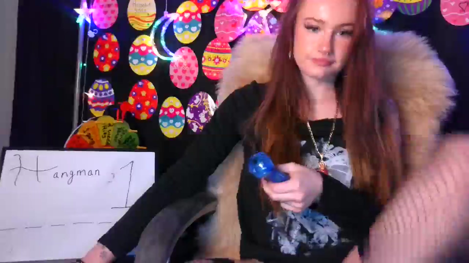 Gallery image thumbnail from RainStormin's myfreecams stream on, 04/06/2025, 07:56 image 16 of 20