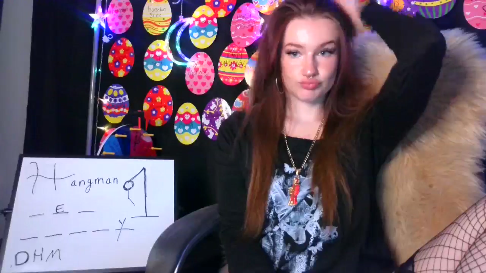 Gallery image thumbnail from RainStormin's myfreecams stream on, 04/06/2025, 07:56 image 6 of 20