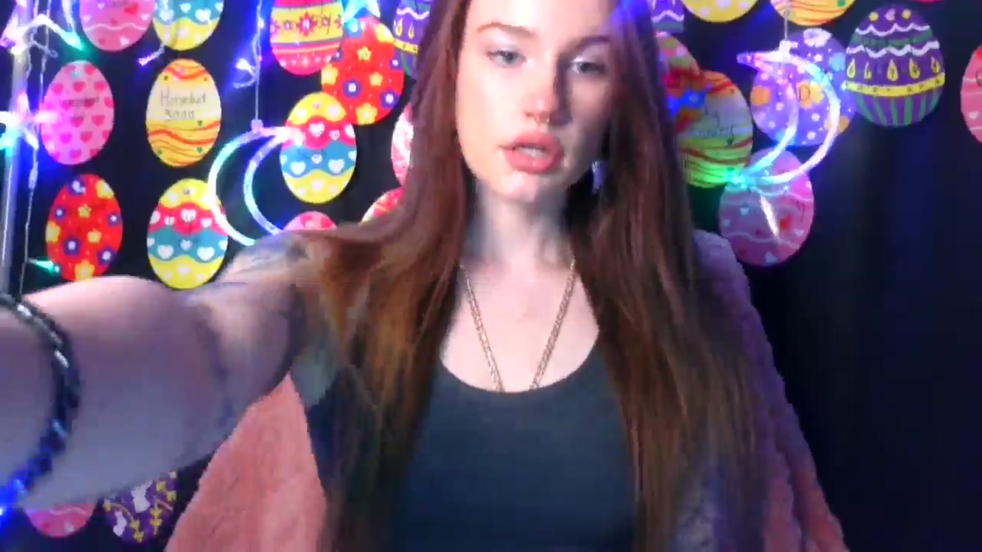 Gallery image thumbnail from RainStormin's myfreecams stream on, 04/08/2025, 02:38 image 20 of 20