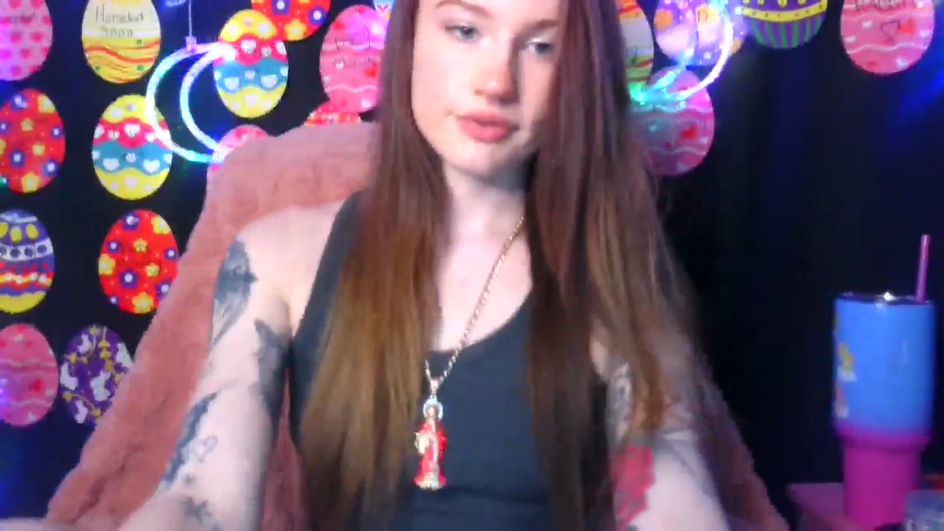 Gallery image thumbnail from RainStormin's myfreecams stream on, 04/08/2025, 02:38 image 9 of 20