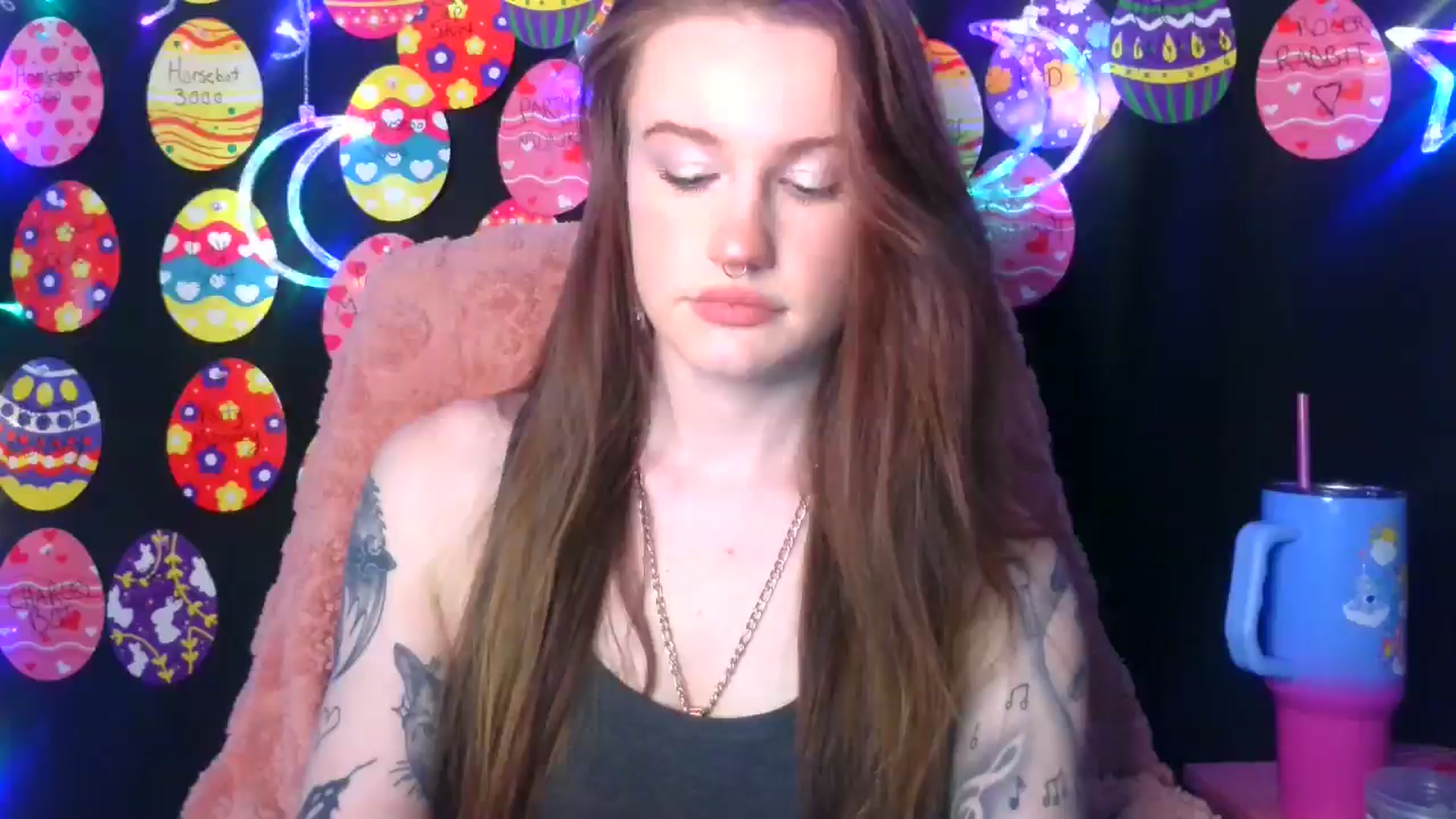 Gallery image thumbnail from RainStormin's myfreecams stream on, 04/08/2025, 02:38 image 4 of 20