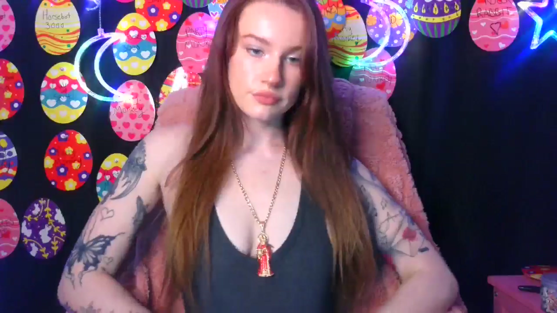 Gallery image thumbnail from RainStormin's myfreecams stream on, 04/08/2025, 02:38 image 12 of 20