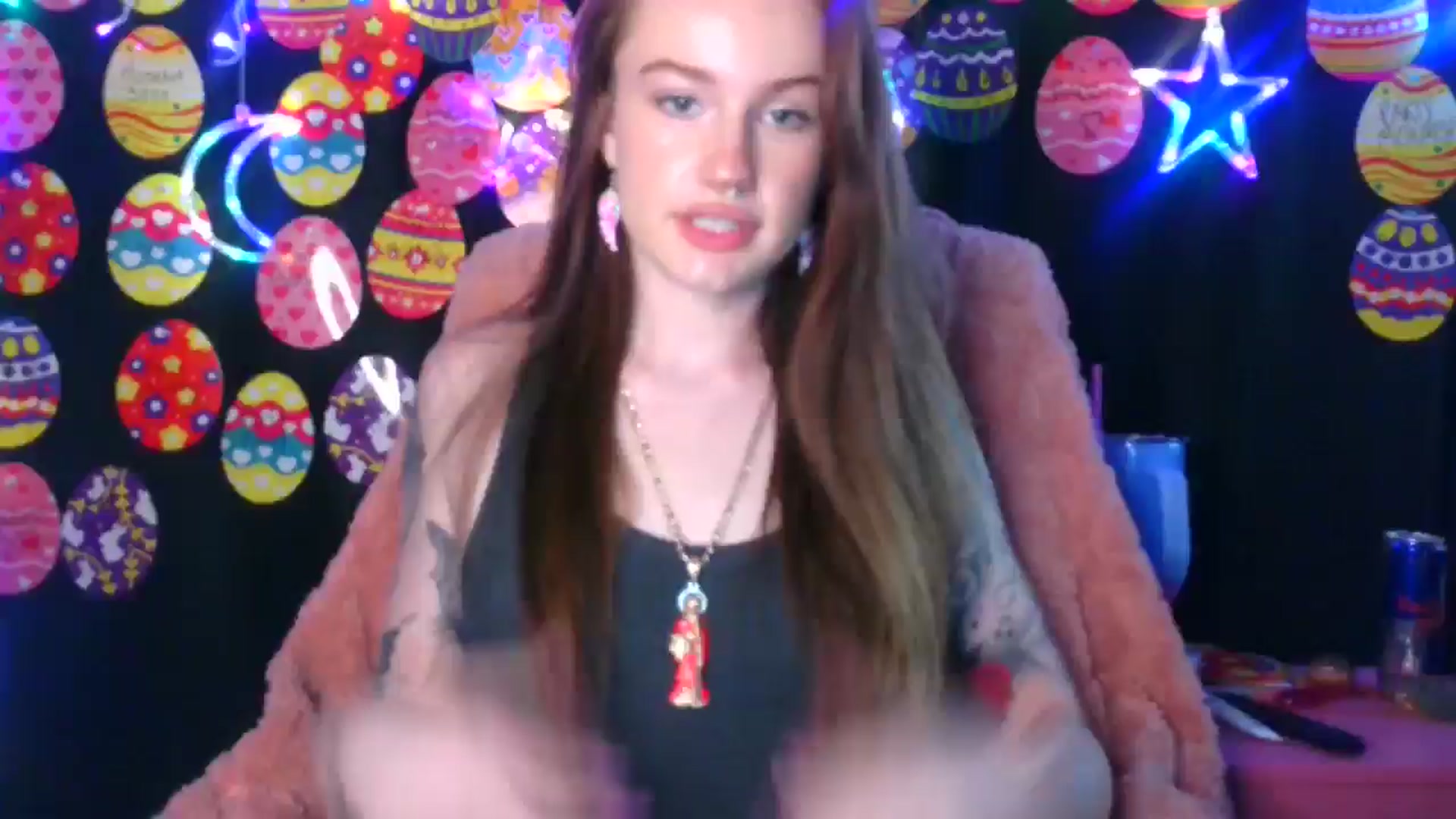 Gallery image thumbnail from RainStormin's myfreecams stream on, 04/08/2025, 04:48 image 9 of 20