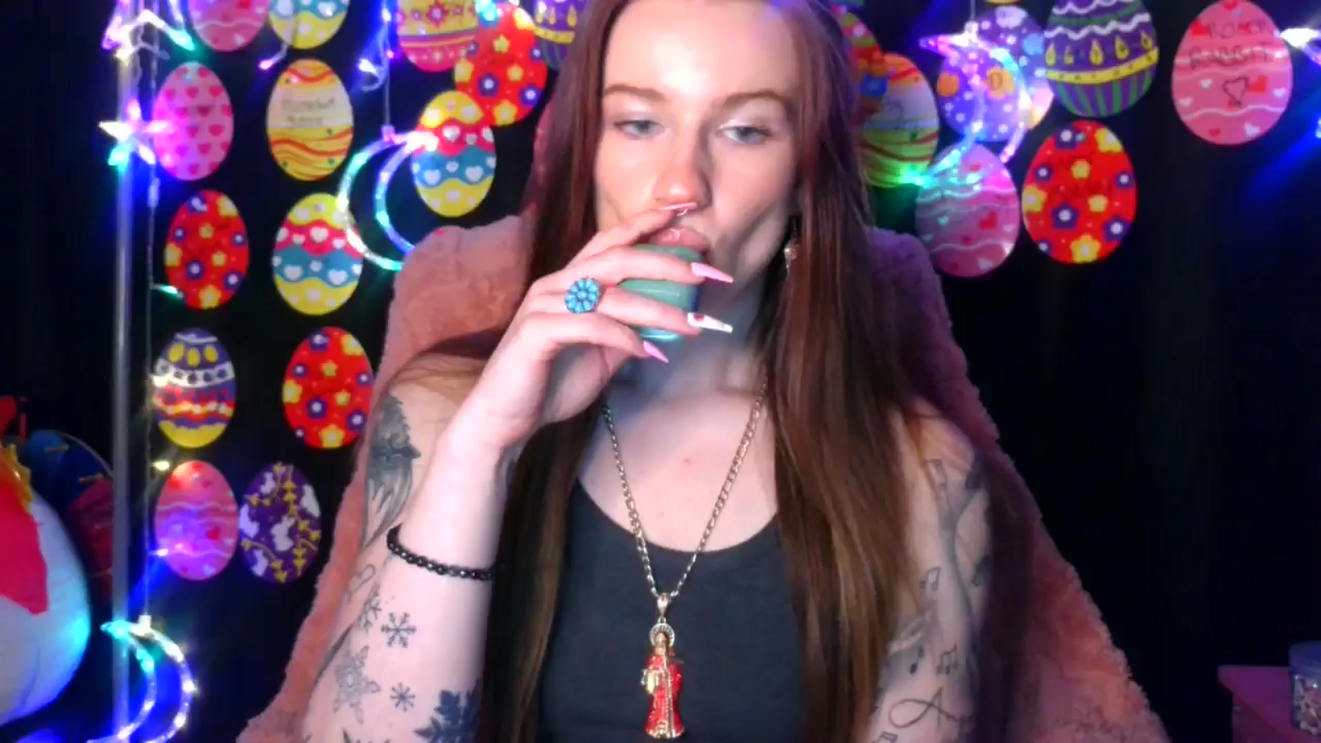 Gallery image thumbnail from RainStormin's myfreecams stream on, 04/08/2025, 06:54 image 4 of 20
