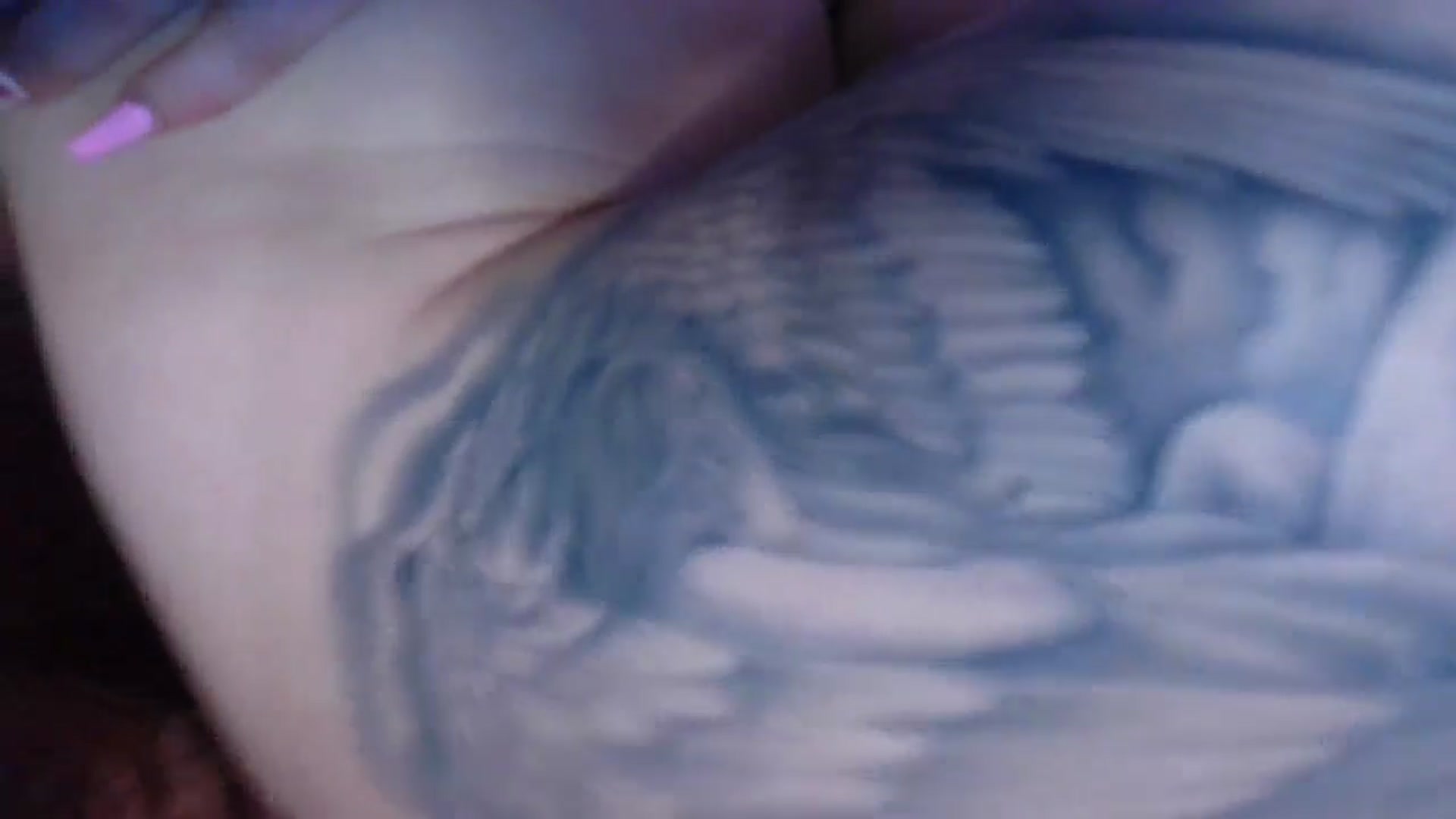 Gallery image thumbnail from RainStormin's myfreecams stream on, 04/08/2025, 07:45 image 9 of 20