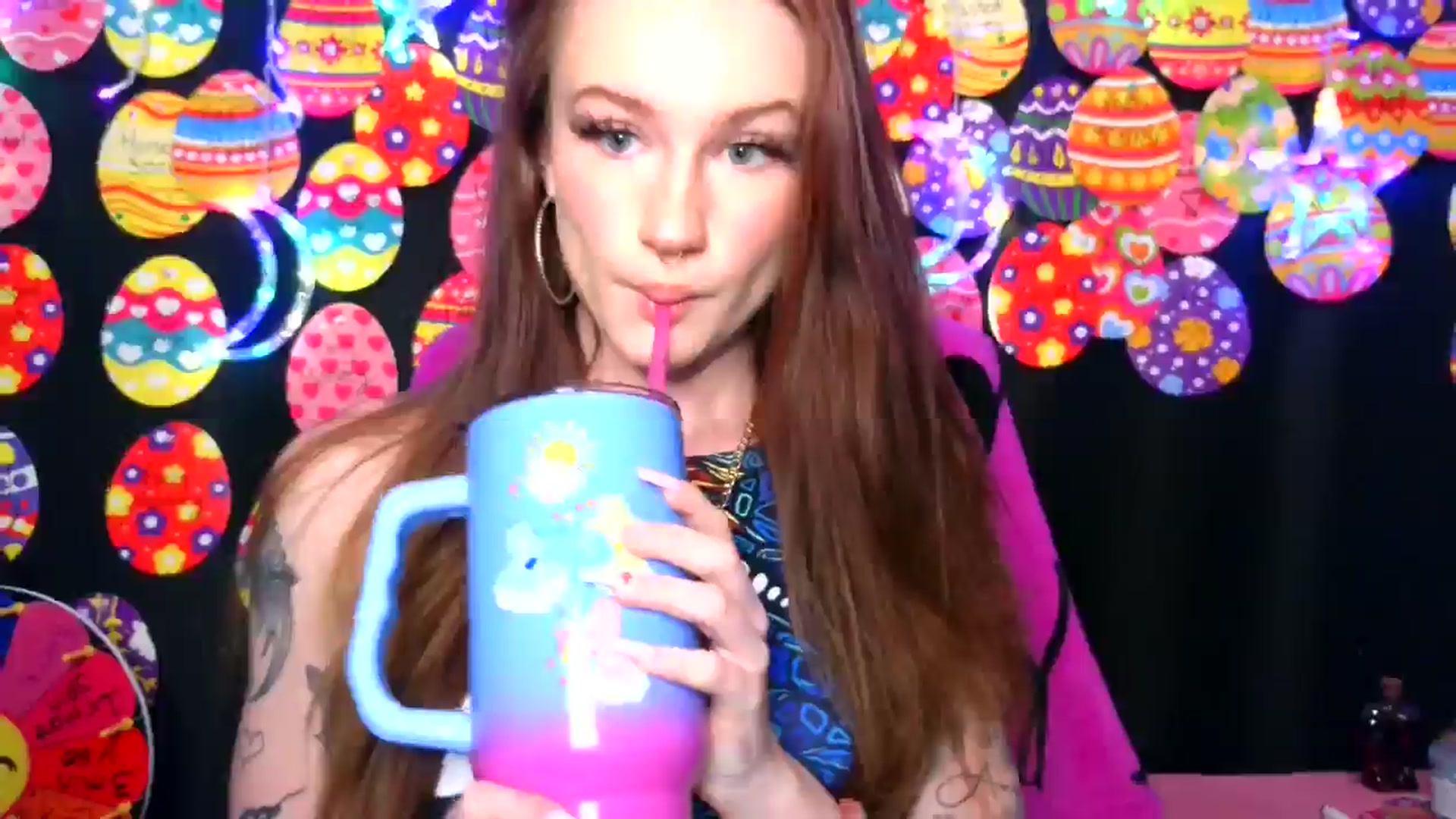 Gallery image thumbnail from RainStormin's myfreecams stream on, 04/10/2025, 04:50 image 12 of 20