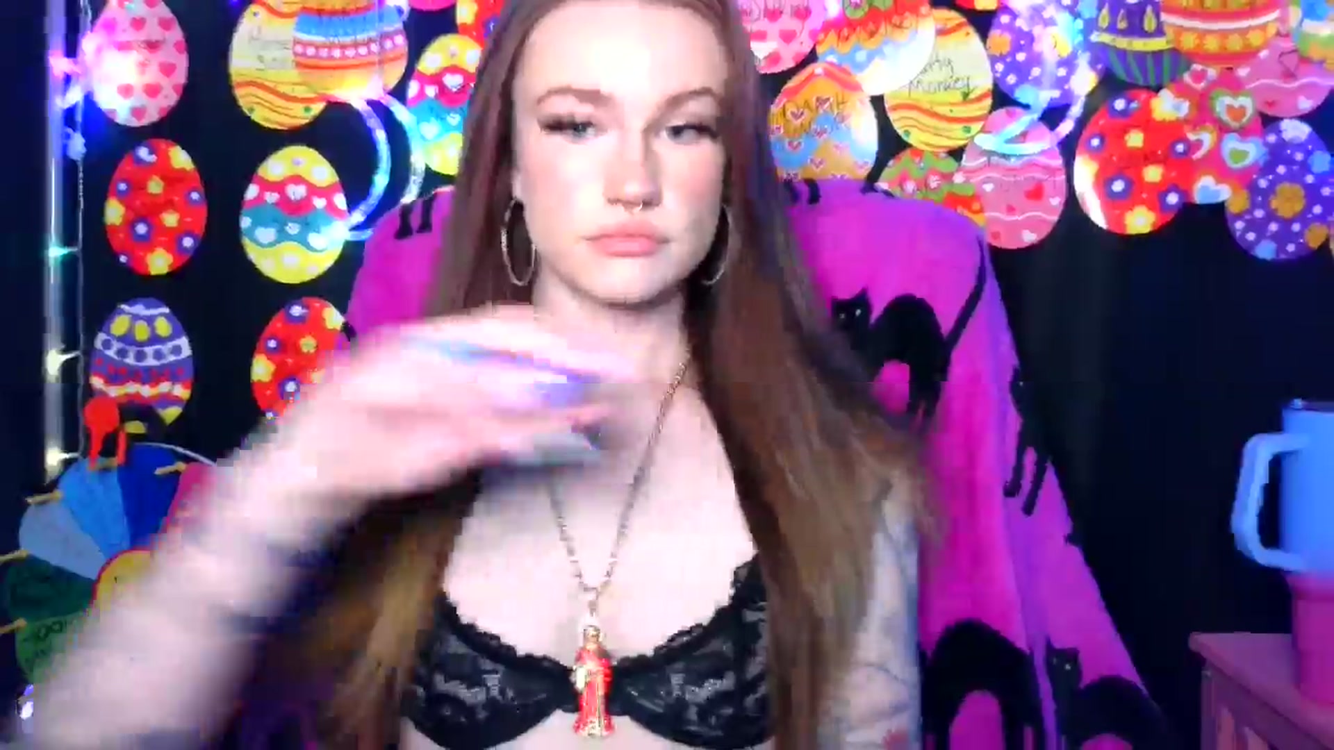 Gallery image thumbnail from RainStormin's myfreecams stream on, 04/10/2025, 07:16 image 7 of 20