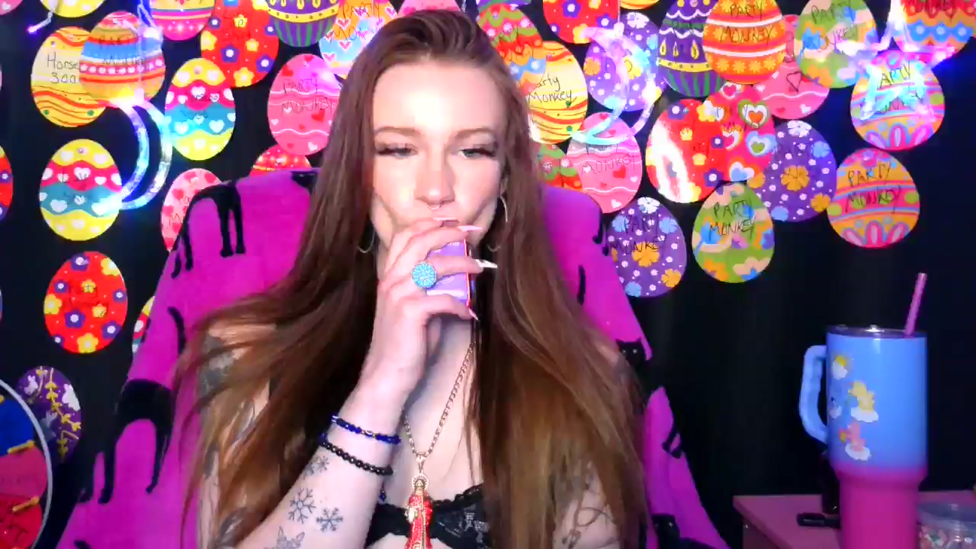 Gallery image thumbnail from RainStormin's myfreecams stream on, 04/10/2025, 07:16 image 18 of 20