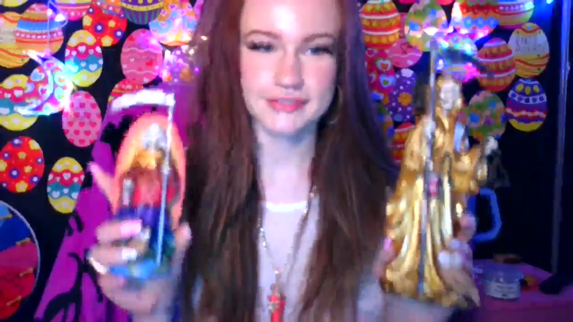 Gallery image thumbnail from RainStormin's myfreecams stream on, 04/10/2025, 10:49 image 18 of 20