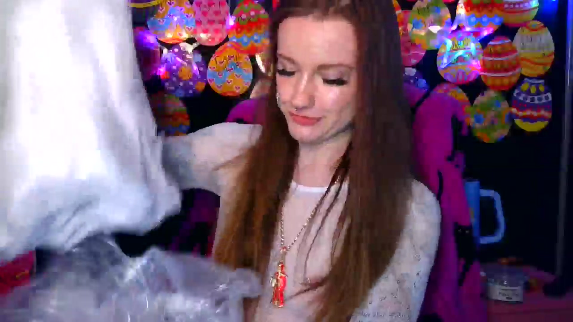 Gallery image thumbnail from RainStormin's myfreecams stream on, 04/10/2025, 10:49 image 17 of 20