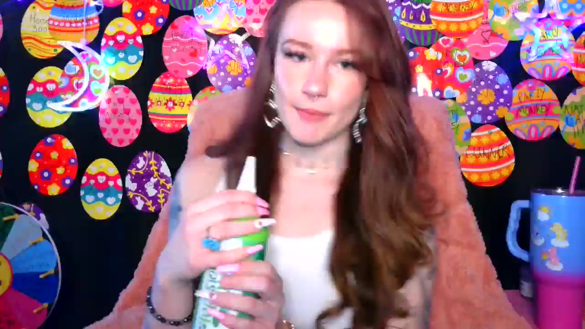 Gallery image thumbnail from RainStormin's myfreecams stream on, 04/11/2025, 03:24 image 8 of 20