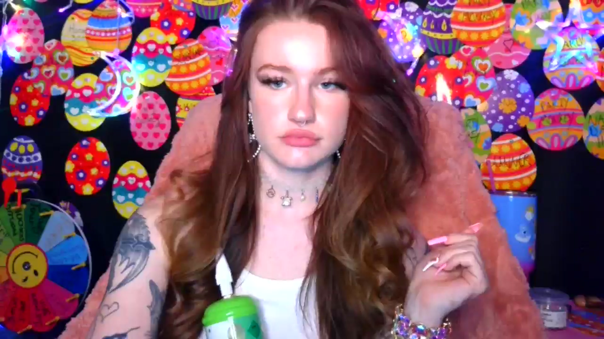 Gallery image thumbnail from RainStormin's myfreecams stream on, 04/11/2025, 04:03 image 8 of 20
