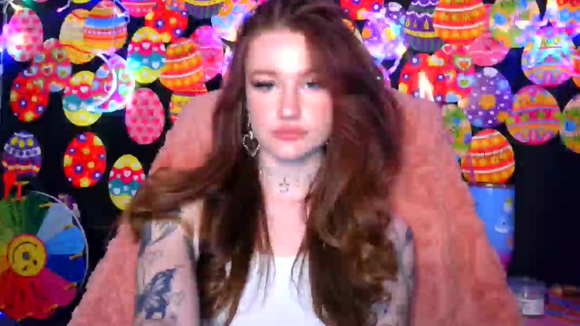 Gallery image thumbnail from RainStormin's myfreecams stream on, 04/11/2025, 04:03 image 10 of 20