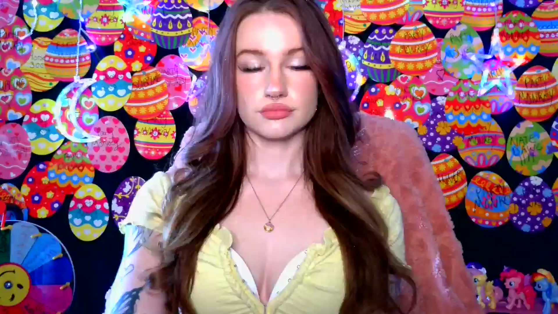 Gallery image thumbnail from RainStormin's myfreecams stream on, 04/13/2025, 24:52 image 1 of 20