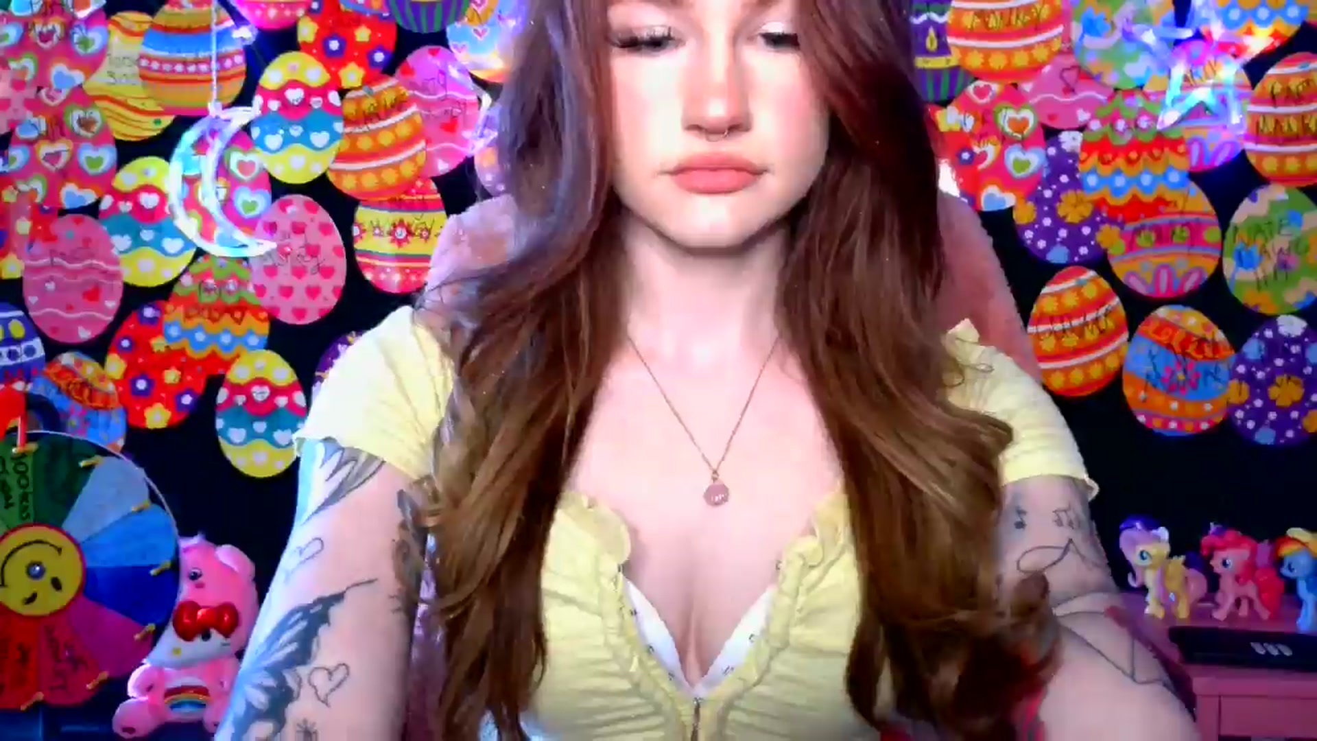 Gallery image thumbnail from RainStormin's myfreecams stream on, 04/13/2025, 24:52 image 10 of 20