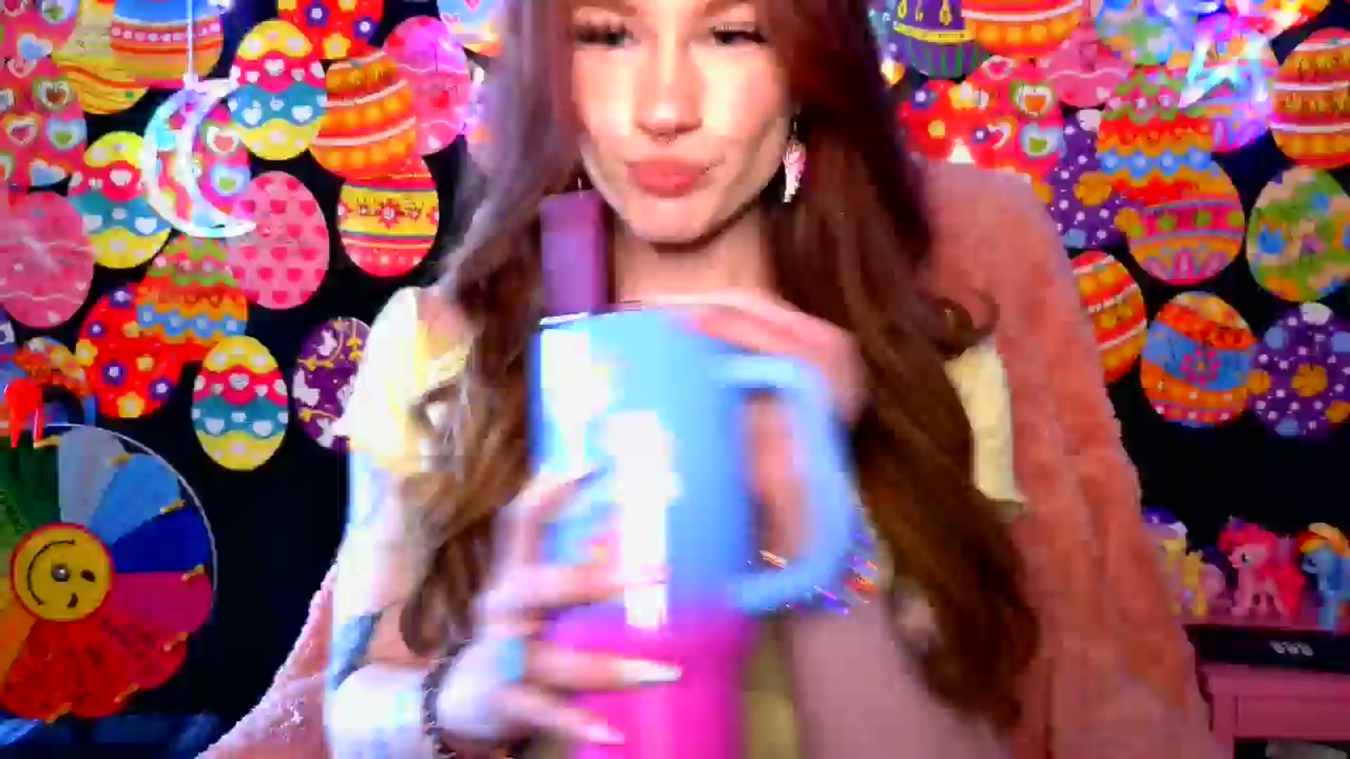 Gallery image thumbnail from RainStormin's myfreecams stream on, 04/13/2025, 24:52 image 5 of 20